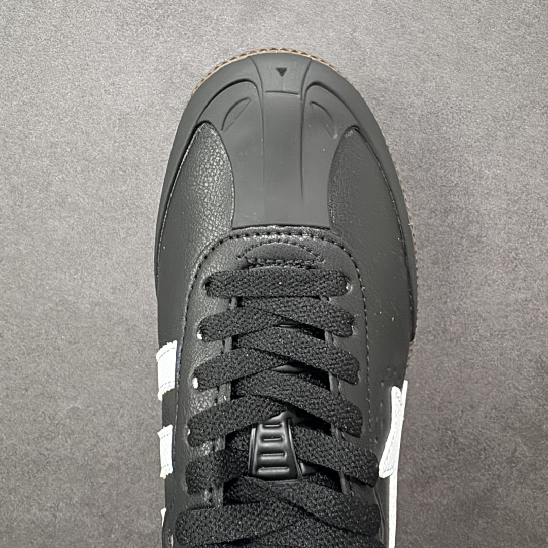 图片[8]-【公司级】潮流鼻祖回归,日本里原宿潮流品牌-A Bathing Ape安逸猿Bape x Adidas Originals Samba OG\”BAPE\”桑巴舞系列绅士德训足球风百搭低帮休闲运动板鞋“联名黑白猿人头鸳鸯” 采用软质荔枝纹纤维革鞋面材质#内搭海玻璃鞋垫#外置RB耐磨防滑橡胶大底❗️ 货号：JR9246 尺码：36-45 编码：XSB200210-选品中心