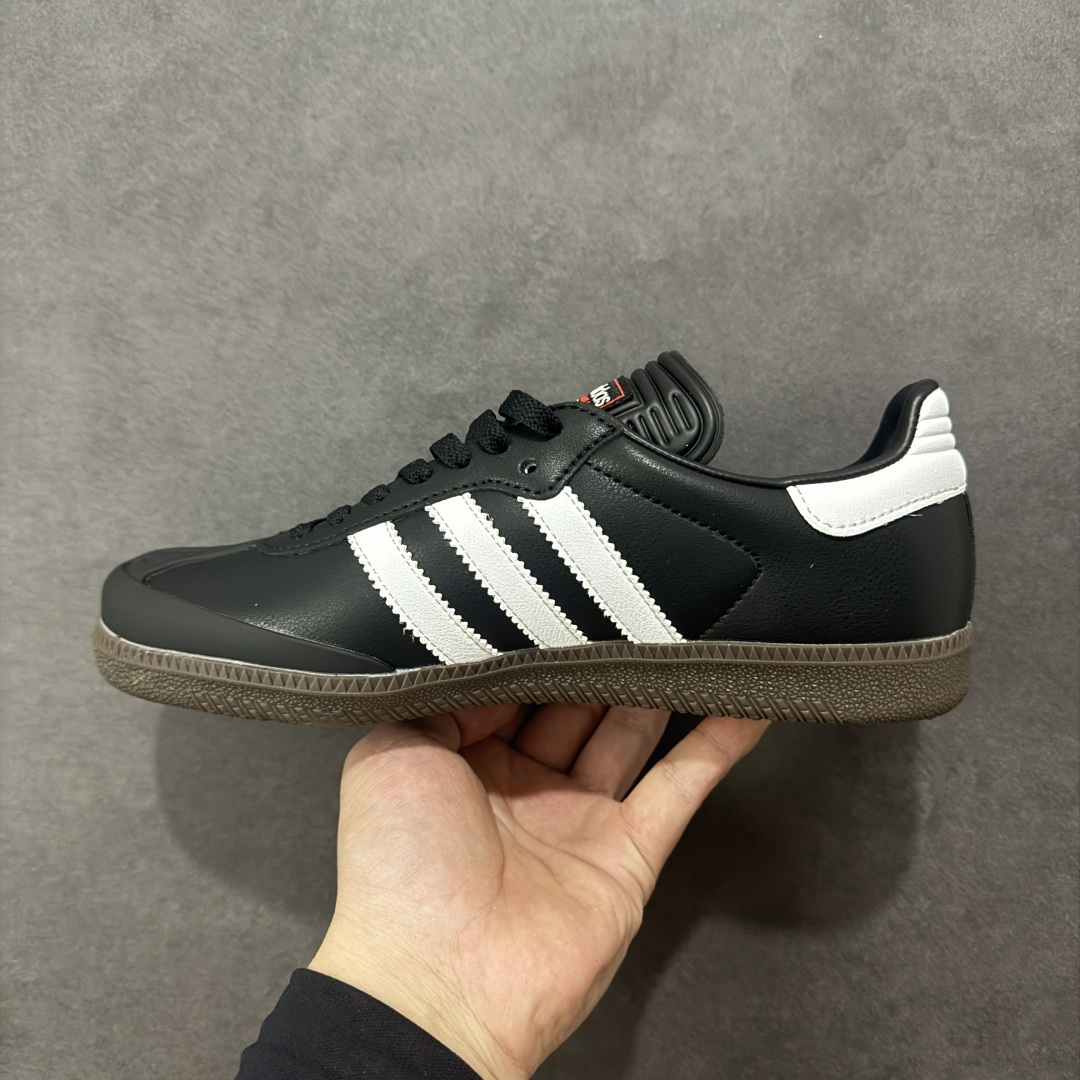 图片[2]-【公司级】潮流鼻祖回归,日本里原宿潮流品牌-A Bathing Ape安逸猿Bape x Adidas Originals Samba OG\”BAPE\”桑巴舞系列绅士德训足球风百搭低帮休闲运动板鞋“联名黑白猿人头鸳鸯” 采用软质荔枝纹纤维革鞋面材质#内搭海玻璃鞋垫#外置RB耐磨防滑橡胶大底❗️ 货号：JR9246 尺码：36-45 编码：XSB200210-选品中心