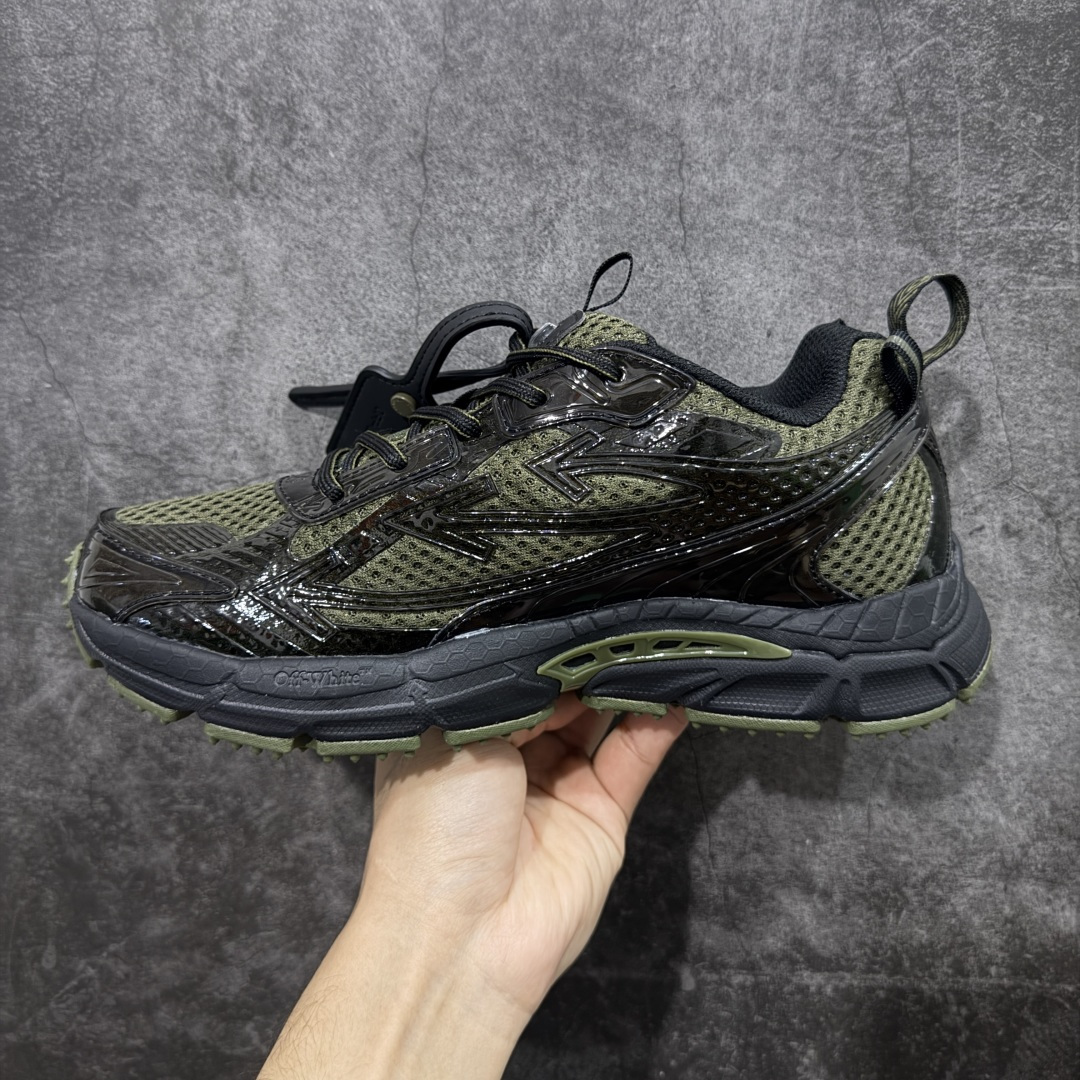 图片[2]-【纯原OK版本】Off-White OW最新款跑鞋 复古休闲鞋 百分百原盒正确版 原楦原纸板数据开发 4层分离大底#鞋面采用3d立体打印和多种材料拼接而成#防滑耐磨透气性轻便跑鞋 作为曾经爆火 并且定位奢潮领域的标志性品牌 Off-White 仍需要不断更新符合当下潮流时尚的复古运动鞋款，以期收获基本盘消费者的关注 此次更新的 Off-White 新款运动鞋将经典复古老爹鞋细节设计更加夸张化 并将标志性箭头设计置于显著位置 除此之外 整个系列的色彩搭配也可谓纷繁多样 总有一款适合你 尺码：36 37 38 39 40 41 42 43 44 45 46 47-选品中心