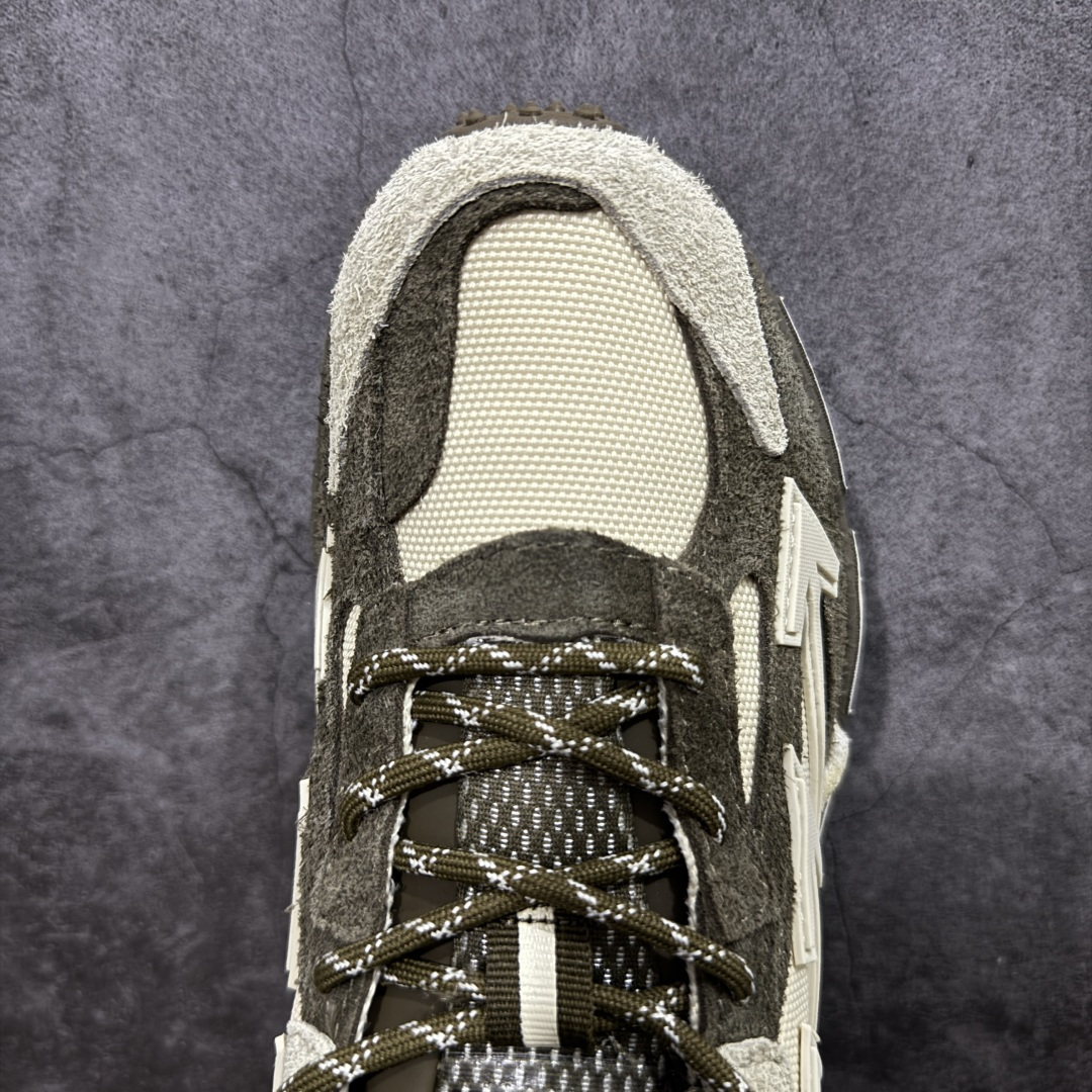 图片[5]-【纯原OK版本】Off-White OW最新款跑鞋 复古休闲鞋 百分百原盒正确版 原楦原纸板数据开发 4层分离大底#鞋面采用3d立体打印和多种材料拼接而成#防滑耐磨透气性轻便跑鞋 作为曾经爆火 并且定位奢潮领域的标志性品牌 Off-White 仍需要不断更新符合当下潮流时尚的复古运动鞋款，以期收获基本盘消费者的关注 此次更新的 Off-White 新款运动鞋将经典复古老爹鞋细节设计更加夸张化 并将标志性箭头设计置于显著位置 除此之外 整个系列的色彩搭配也可谓纷繁多样 总有一款适合你 尺码：36 37 38 39 40 41 42 43 44 45 46 47-选品中心