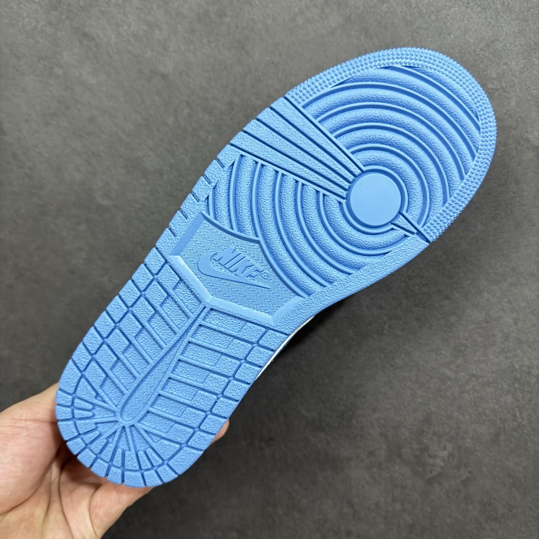 图片[9]-【H11版本】耐克Nike Air Jordan 1 AJ1经典复古经典低帮百搭文化篮球鞋 FZ2138-114 公司级真标半码制#原档案原数据开发版型#采用荔枝纹头层皮革鞋面材质#原厂立体填充鞋舌海绵#中底注胶孔及缜密中底拉帮工艺#原数据开发模具大底 尺码：35.5 36 36.5 37.5 38 38.5 39 40 40.5 41 42 42.5 43 44 44.5 45 46 47.5 编码：H11B270280-选品中心