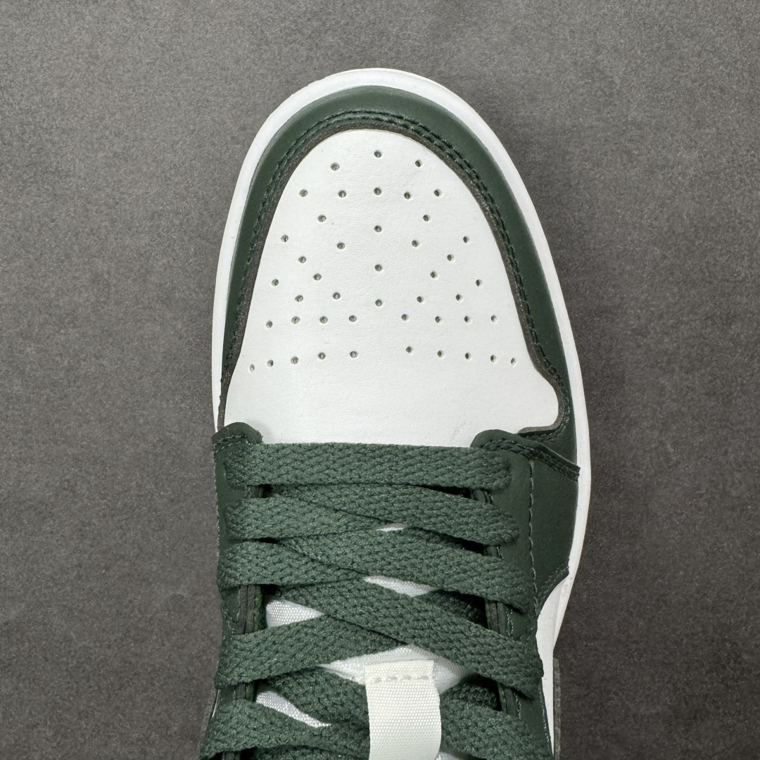 图片[8]-【H11版本】耐克Nike Air Jordan 1 AJ1经典复古经典低帮百搭文化篮球鞋 DC0774-113 公司级真标半码制#原档案原数据开发版型#采用荔枝纹头层皮革鞋面材质#原厂立体填充鞋舌海绵#中底注胶孔及缜密中底拉帮工艺#原数据开发模具大底 尺码：35.5 36 36.5 37.5 38 38.5 39 40 40.5 41 42 42.5 43 44 44.5 45 46 47.5 编码：H11B270280-选品中心