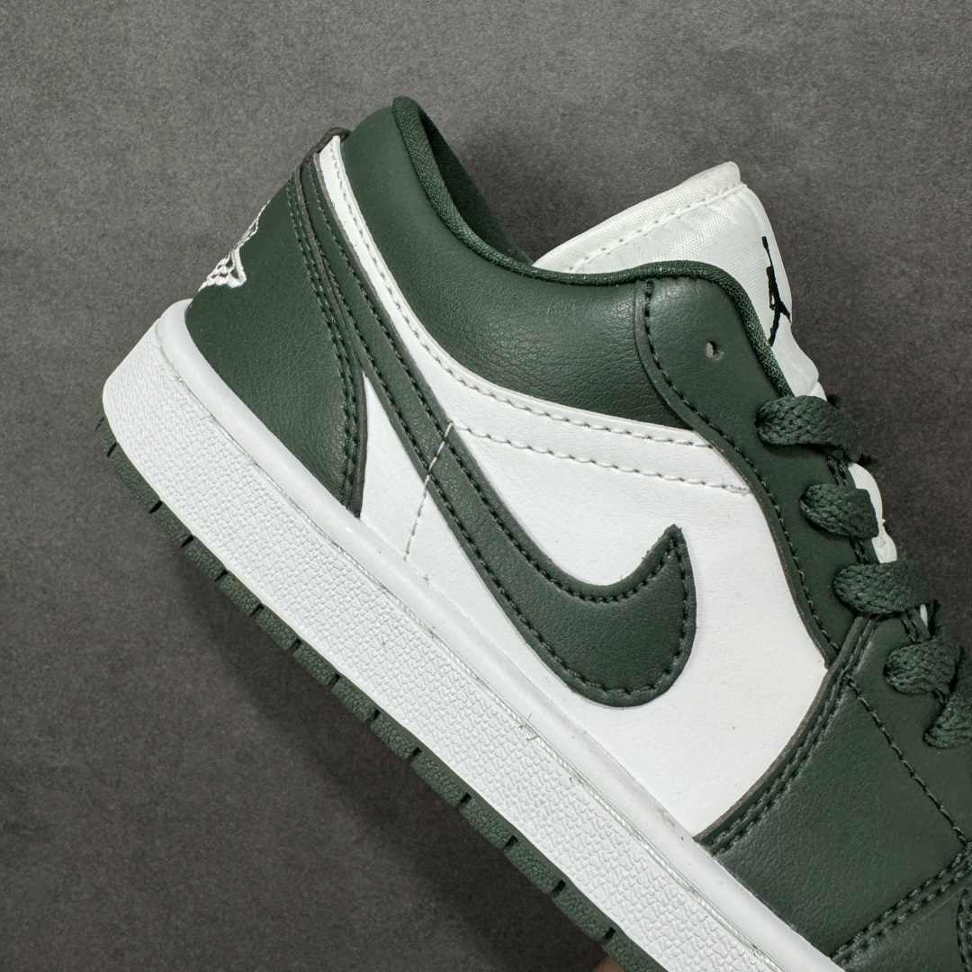 图片[6]-【H11版本】耐克Nike Air Jordan 1 AJ1经典复古经典低帮百搭文化篮球鞋 DC0774-113 公司级真标半码制#原档案原数据开发版型#采用荔枝纹头层皮革鞋面材质#原厂立体填充鞋舌海绵#中底注胶孔及缜密中底拉帮工艺#原数据开发模具大底 尺码：35.5 36 36.5 37.5 38 38.5 39 40 40.5 41 42 42.5 43 44 44.5 45 46 47.5 编码：H11B270280-选品中心