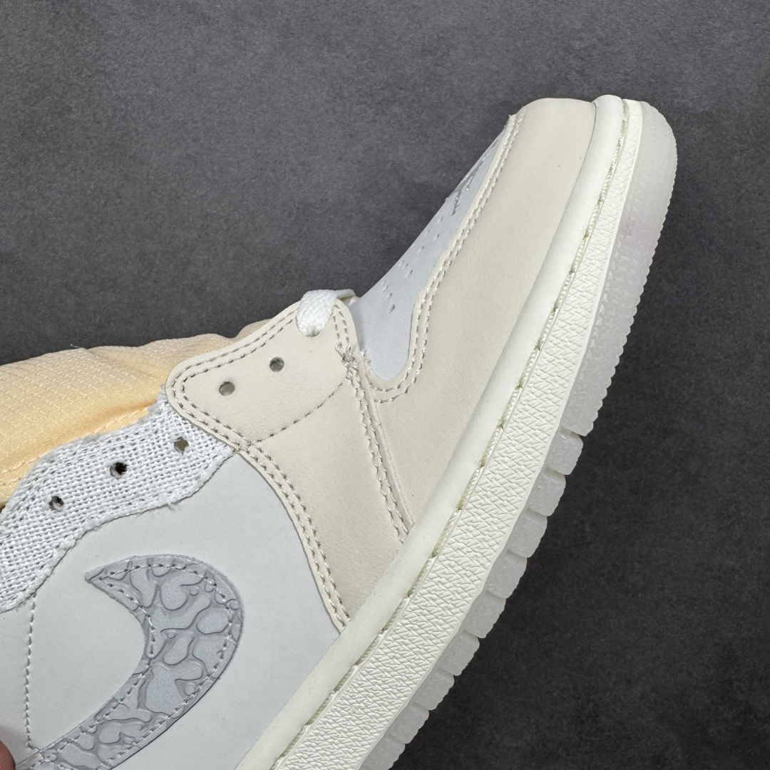 图片[5]-【H11版本】耐克Nike Air Jordan 1 Retro High OG AJ1代经典复古经典高帮百搭文化篮球鞋 IH4363-100 公司级真标半码制#原档案原数据开发版型#采用荔枝纹头层皮革鞋面材质#原厂立体填充鞋舌海绵#中底注胶孔及缜密中底拉帮工艺#原数据开发模具大底 尺码： 35.5 36 36.5 37.5 38 38.5 39 40 40.5 41 42 42.5 43 44 44.5 45 46 47.5 编码：H11B290300-选品中心