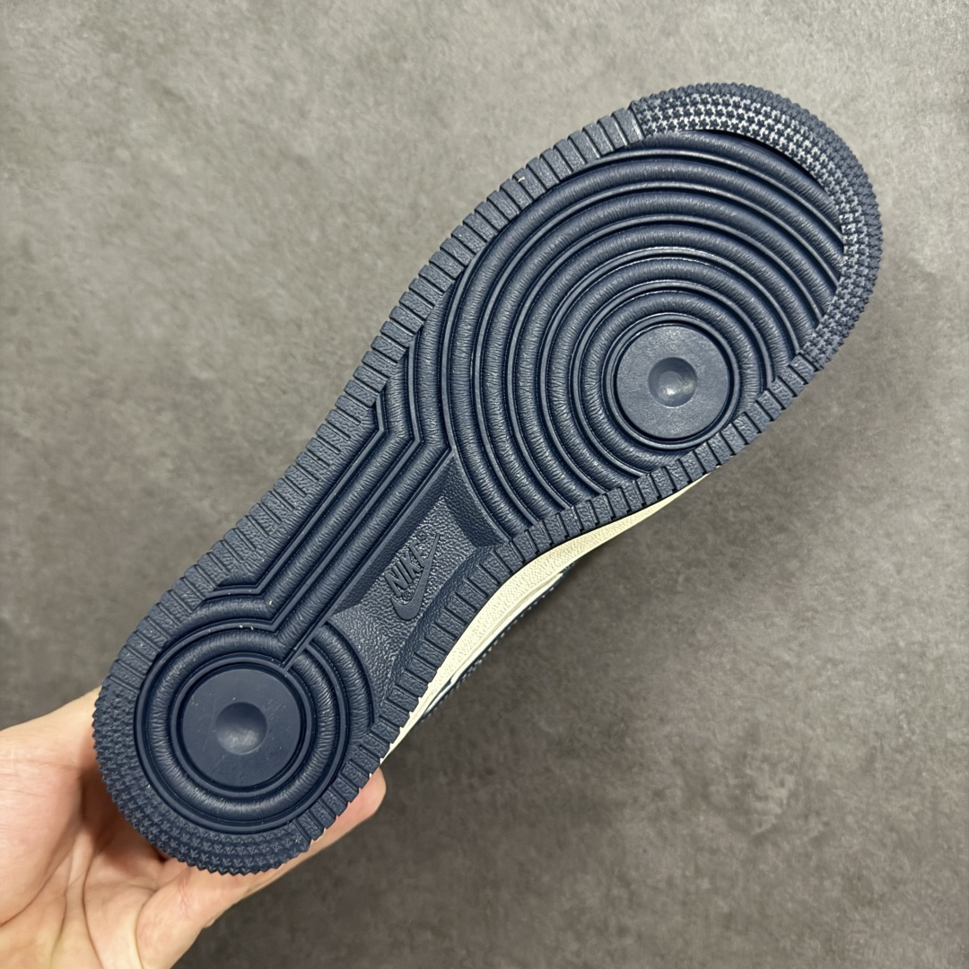 图片[9]-【定制版】Nike Air Force 1 Low 07 LV联名 空军一号低帮板鞋 原楦头原纸板 打造纯正空军版型 专注外贸渠道 全掌内置蜂窝气垫 原盒配件 原厂中底钢印、拉帮完美 货号：CX5050-Y47 尺码：36-45-选品中心