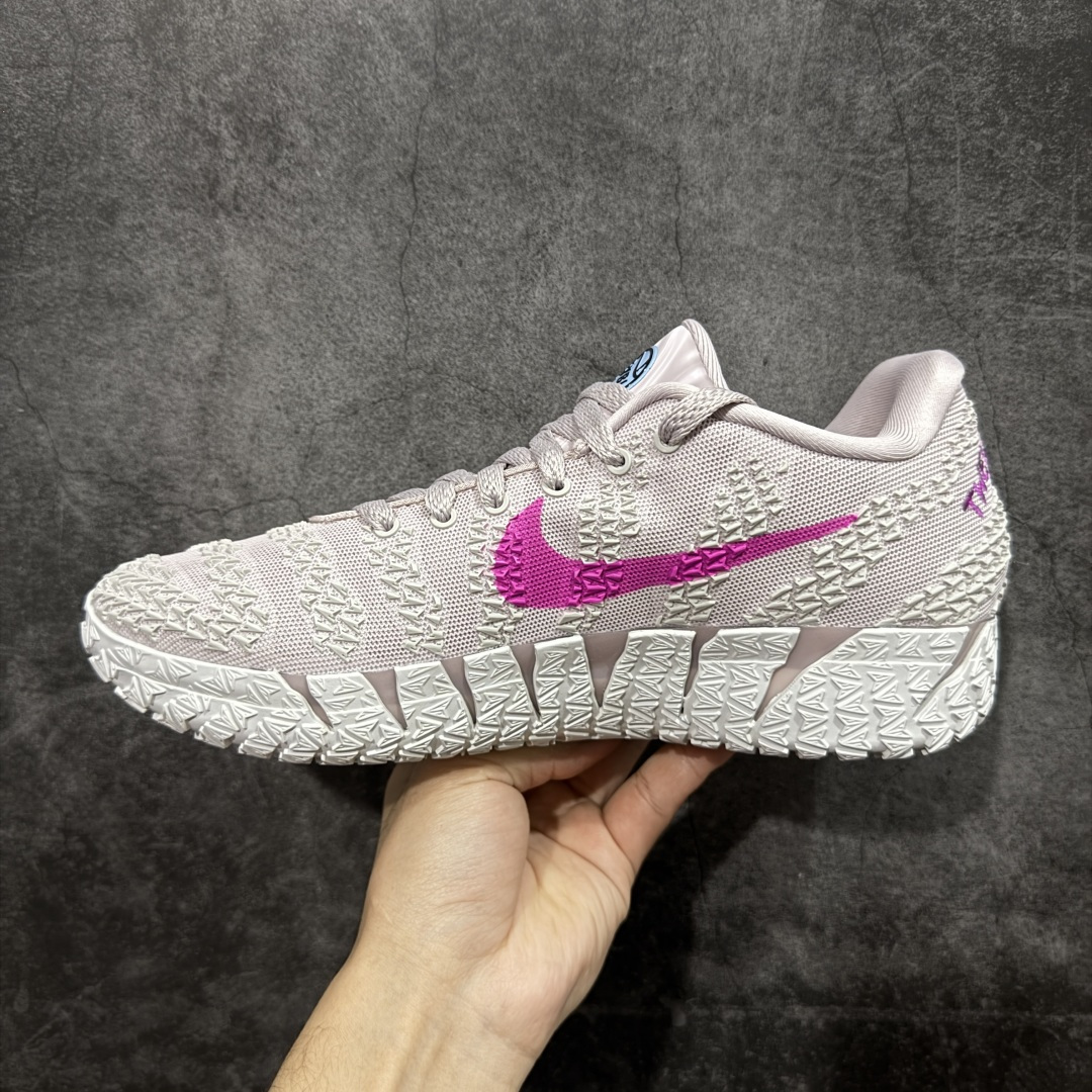 图片[2]-【灭世纯原】NK Ja 3 莫兰特3代 JA3 EYBL 浅粉 灭世纯原 颠覆革新 全码出货‼ #增配前掌ZoomTurbo➕抗扭片➕后掌马蹄Zoom气垫（正品仅配置前掌长方形zoom气垫） #采用科比4代鞋楦以及龙骨数据打造！小科4实至名归！（完美解决正品压脚趾问题） #鞋身➕鞋头增配高频补强层，提升鞋头以及脚踝支撑性 #鞋垫采用科比4代元年高弹缓震垫材质-磨合一场直接贴合脚型☑ #外底加厚2mm，升级止滑配方，磨合一次，抓地原地起飞 缓震配置独家革新，澎湃脚感，实战属性直接拉满！ 货号：IH2374-001 尺码：39 40 40.5 41 42 42.5 43 44 44.5 45 46-选品中心