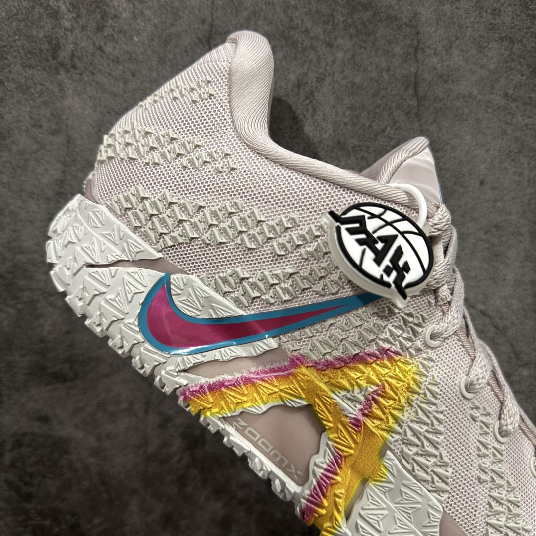 图片[7]-【灭世纯原】NK Ja 3 莫兰特3代 JA3 EYBL 浅粉 灭世纯原 颠覆革新 全码出货‼ #增配前掌ZoomTurbo➕抗扭片➕后掌马蹄Zoom气垫（正品仅配置前掌长方形zoom气垫） #采用科比4代鞋楦以及龙骨数据打造！小科4实至名归！（完美解决正品压脚趾问题） #鞋身➕鞋头增配高频补强层，提升鞋头以及脚踝支撑性 #鞋垫采用科比4代元年高弹缓震垫材质-磨合一场直接贴合脚型☑ #外底加厚2mm，升级止滑配方，磨合一次，抓地原地起飞 缓震配置独家革新，澎湃脚感，实战属性直接拉满！ 货号：IH2374-001 尺码：39 40 40.5 41 42 42.5 43 44 44.5 45 46-选品中心