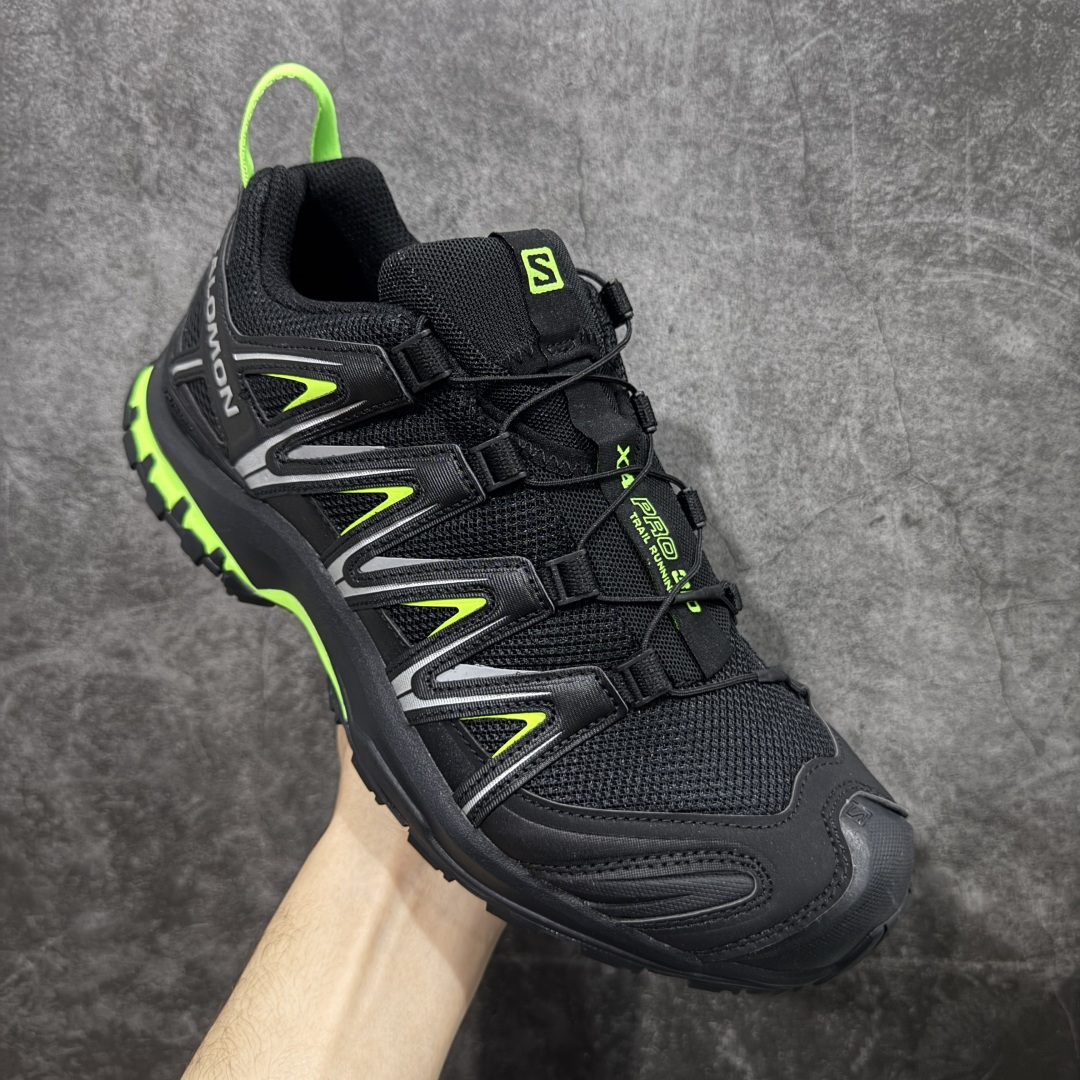 图片[3]-【666版本】SALOMON 萨洛蒙 XA PRO 3D 户外运动 网布减震防滑透气 低帮跑步鞋 男女同款 黑绿 474779 全新品质 巅峰之作 所有配色均购物原版拆解1：1开发 原材料打造 非市场公版便宜货 私模大底 清洁度比市场所有版本都高 全套原纸板楦头开发 原厂网布配套 确保原汁原味 完美呈现版型 原档数据独家私模五层组合大底 男女鞋同步官方开发至46 原装Ortholite轻量化鞋垫 中底布带钢印编号 原厂TPU锁扣 进口港宝加持 后跟自然饱满 还原公司包裹性 鞋面采用SENSIFT贴合技术 全方位贴合包裹脚型 鞋跟部鞋底牵引设计 提供强大的抓地性能 更适应野外崎岖不平的道路 其3D ADVANCED CHASSIS底盘 材料轻量大化 钉齿设计更具稳定性 防护性 鞋底易磨损区运用CONTAGRIP高耐磨材料 应对城市硬质路面长距离跑考验 尺码：36 36.5 37.5 38 38.5 39 40 40.5 41 42 42.5 43 44 45 46-选品中心