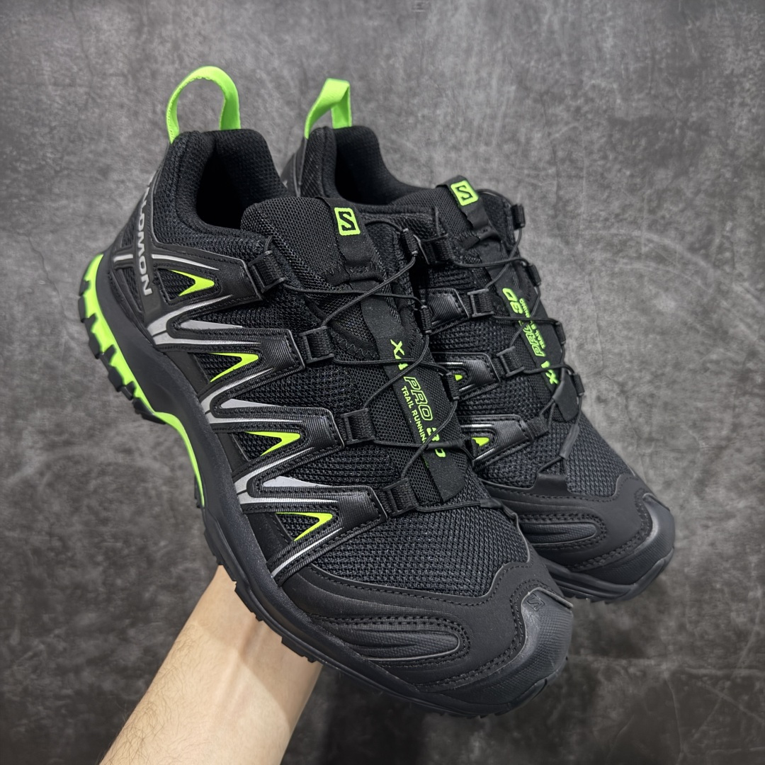 【666版本】SALOMON 萨洛蒙 XA PRO 3D 户外运动 网布减震防滑透气 低帮跑步鞋 男女同款 黑绿 474779 全新品质 巅峰之作 所有配色均购物原版拆解1：1开发 原材料打造 非市场公版便宜货 私模大底 清洁度比市场所有版本都高 全套原纸板楦头开发 原厂网布配套 确保原汁原味 完美呈现版型 原档数据独家私模五层组合大底 男女鞋同步官方开发至46 原装Ortholite轻量化鞋垫 中底布带钢印编号 原厂TPU锁扣 进口港宝加持 后跟自然饱满 还原公司包裹性 鞋面采用SENSIFT贴合技术 全方位贴合包裹脚型 鞋跟部鞋底牵引设计 提供强大的抓地性能 更适应野外崎岖不平的道路 其3D ADVANCED CHASSIS底盘 材料轻量大化 钉齿设计更具稳定性 防护性 鞋底易磨损区运用CONTAGRIP高耐磨材料 应对城市硬质路面长距离跑考验 尺码：36 36.5 37.5 38 38.5 39 40 40.5 41 42 42.5 43 44 45 46-选品中心