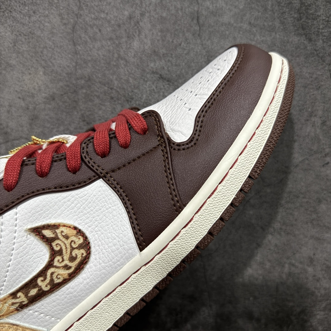 图片[6]-【H11纯原】Nike Air Jordan 1 LOW CNY AJ1 乔一 马年限定 新年款 精致防滑 低帮复古篮球鞋 男女同款 棕褐色 货号：IQ5321-121 尺码：35.5 36 36.5 37.5 38 38.5 39 40 40.5 41 42 42.5 43 44 45 46 47.5-选品中心