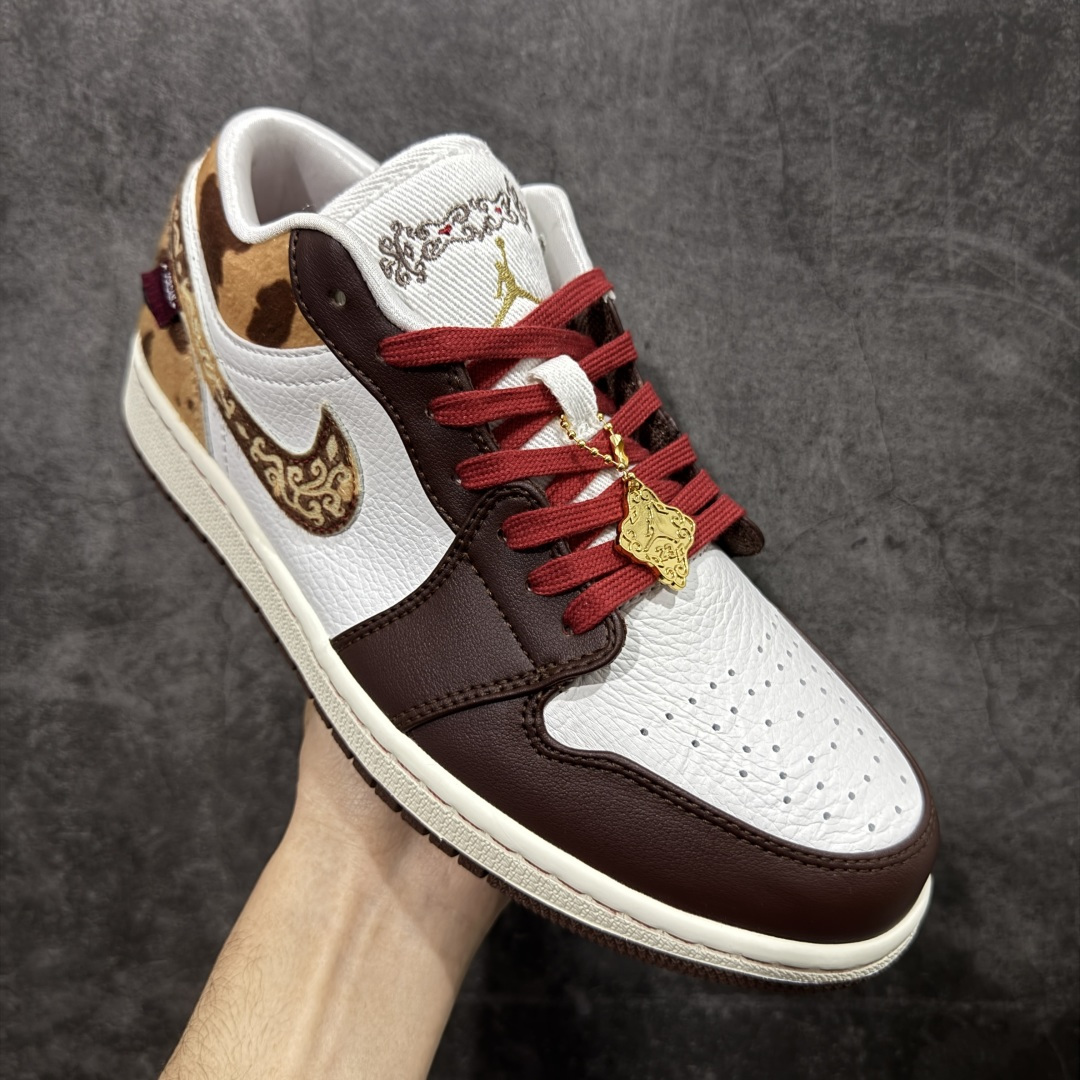 图片[3]-【H11纯原】Nike Air Jordan 1 LOW CNY AJ1 乔一 马年限定 新年款 精致防滑 低帮复古篮球鞋 男女同款 棕褐色 货号：IQ5321-121 尺码：35.5 36 36.5 37.5 38 38.5 39 40 40.5 41 42 42.5 43 44 45 46 47.5-选品中心