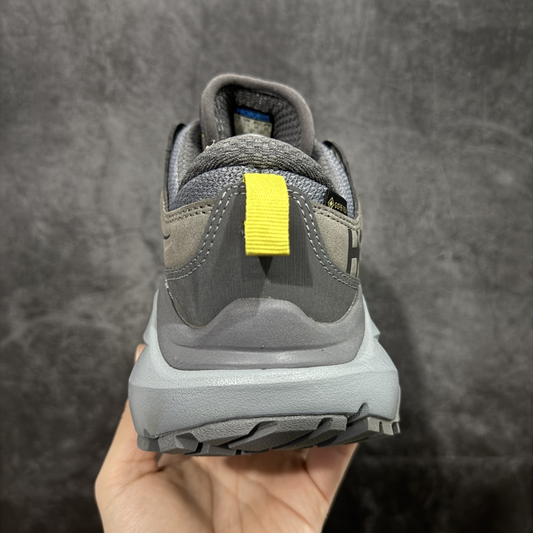 图片[4]-【纯原福利】HOKA ONE ONE Kaha Low GTX 卡哈 END联名低帮缓震防水户外功能鞋 原xx 的顶级纯原防水版 现福利特价 把握手速 顶级好货💪🏻  鞋款特别研发使用性能独特的几何形跑鞋中底，此种鞋底更厚、更高、回弹性也更好，除了卓越的缓冲性能，它还能为各种阶段的跑者带来更具动感、更加稳定的跑步体验。HOKA ONE ONE从设计之初就清楚意识到，要保证跑者步幅的均匀一致，双脚自然而然的运动至关重要  尺码：36 36.5 37 38 38.5 39 40 40.5 41 42 42.5 43 44 45-选品中心