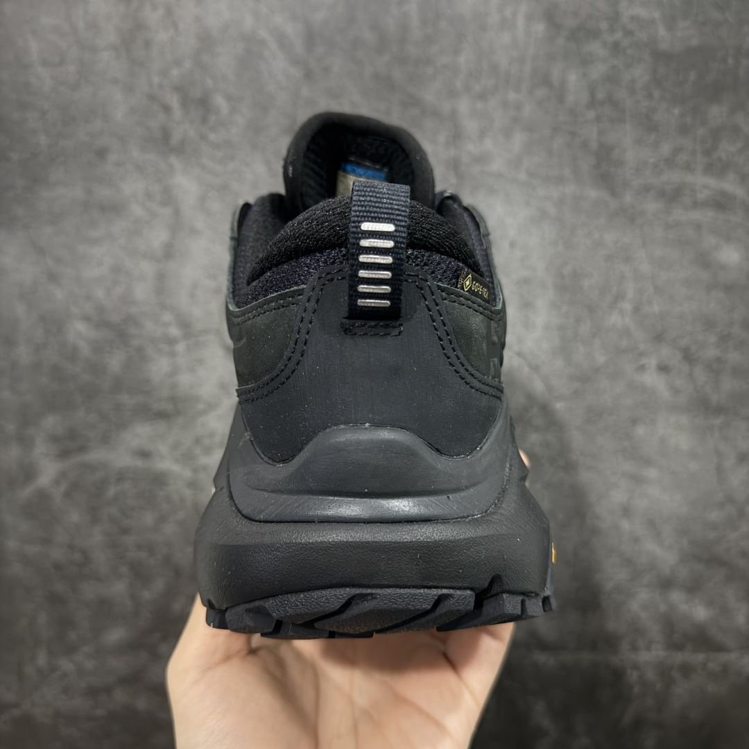 图片[4]-【纯原福利】HOKA ONE ONE Kaha Low GTX 卡哈 END联名低帮缓震防水户外功能鞋 原xx 的顶级纯原防水版 现福利特价 把握手速 顶级好货💪🏻  鞋款特别研发使用性能独特的几何形跑鞋中底，此种鞋底更厚、更高、回弹性也更好，除了卓越的缓冲性能，它还能为各种阶段的跑者带来更具动感、更加稳定的跑步体验。HOKA ONE ONE从设计之初就清楚意识到，要保证跑者步幅的均匀一致，双脚自然而然的运动至关重要  尺码：36 36.5 37 38 38.5 39 40 40.5 41 42 42.5 43 44 45-选品中心