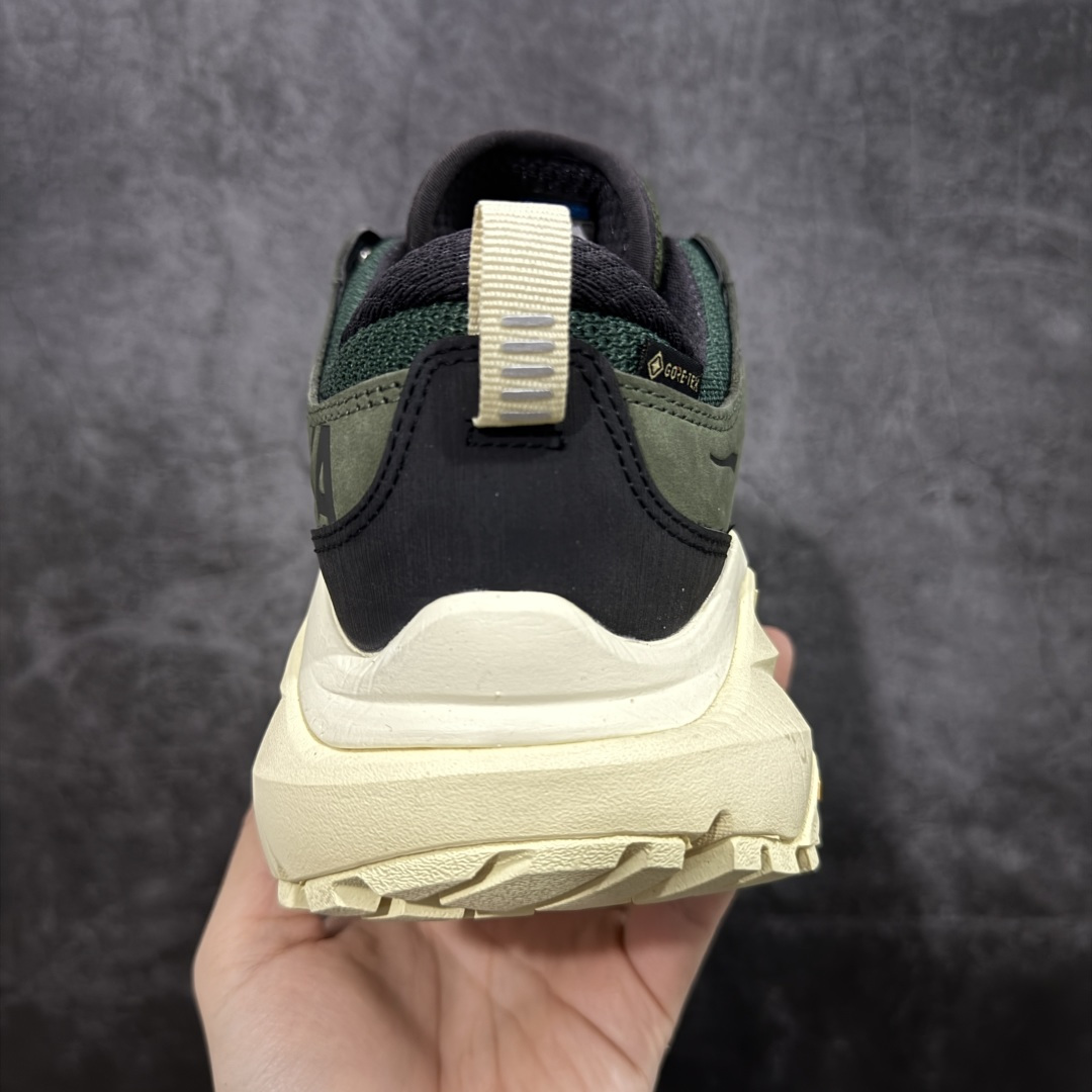 图片[4]-【纯原福利】HOKA ONE ONE Kaha Low GTX 卡哈 END联名低帮缓震防水户外功能鞋 原xx 的顶级纯原防水版 现福利特价 把握手速 顶级好货💪🏻  鞋款特别研发使用性能独特的几何形跑鞋中底，此种鞋底更厚、更高、回弹性也更好，除了卓越的缓冲性能，它还能为各种阶段的跑者带来更具动感、更加稳定的跑步体验。HOKA ONE ONE从设计之初就清楚意识到，要保证跑者步幅的均匀一致，双脚自然而然的运动至关重要  尺码：36 36.5 37 38 38.5 39 40 40.5 41 42 42.5 43 44 45-选品中心