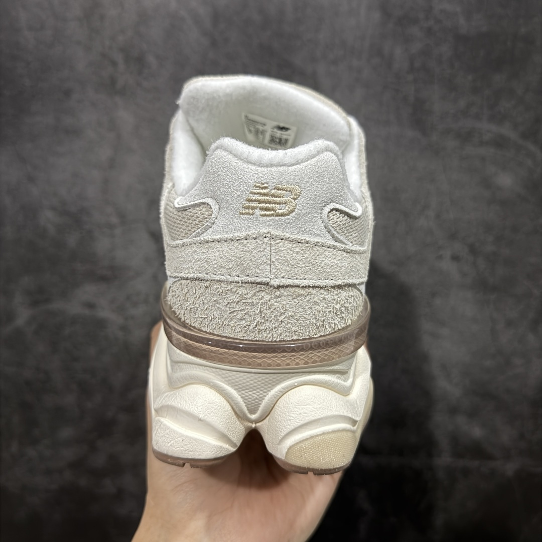 图片[4]-【公司级】 New Balance NB9060 联名款 复古休闲运动慢跑鞋 灰绿色 U9060CCB 全套原楦原纸板原厂数据开发 进口三明治网面 原装进口翻毛皮料正确绒感卡色 正确中底拉帮中底网布细节 原厂标裁 带紫光防伪 定制后跟透明水晶模块 冲裁组合 大底贴合程度胶水上色把控完美 整洁度挑战全网艺术家 多道序QC把关品质完善 匠心打造 耗时两个月开发完成 工艺极其复杂难度可想而知 新开独立私模大底 全网唯一正确六层组合大底 高端零售专供产物 尺码：36 37 37.5 38 38.5 39 40 40.5 41 42 42.5 43 44 45 46.5-选品中心
