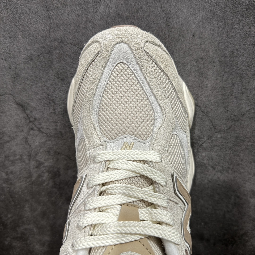 图片[5]-【公司级】 New Balance NB9060 联名款 复古休闲运动慢跑鞋 灰绿色 U9060CCB 全套原楦原纸板原厂数据开发 进口三明治网面 原装进口翻毛皮料正确绒感卡色 正确中底拉帮中底网布细节 原厂标裁 带紫光防伪 定制后跟透明水晶模块 冲裁组合 大底贴合程度胶水上色把控完美 整洁度挑战全网艺术家 多道序QC把关品质完善 匠心打造 耗时两个月开发完成 工艺极其复杂难度可想而知 新开独立私模大底 全网唯一正确六层组合大底 高端零售专供产物 尺码：36 37 37.5 38 38.5 39 40 40.5 41 42 42.5 43 44 45 46.5-选品中心