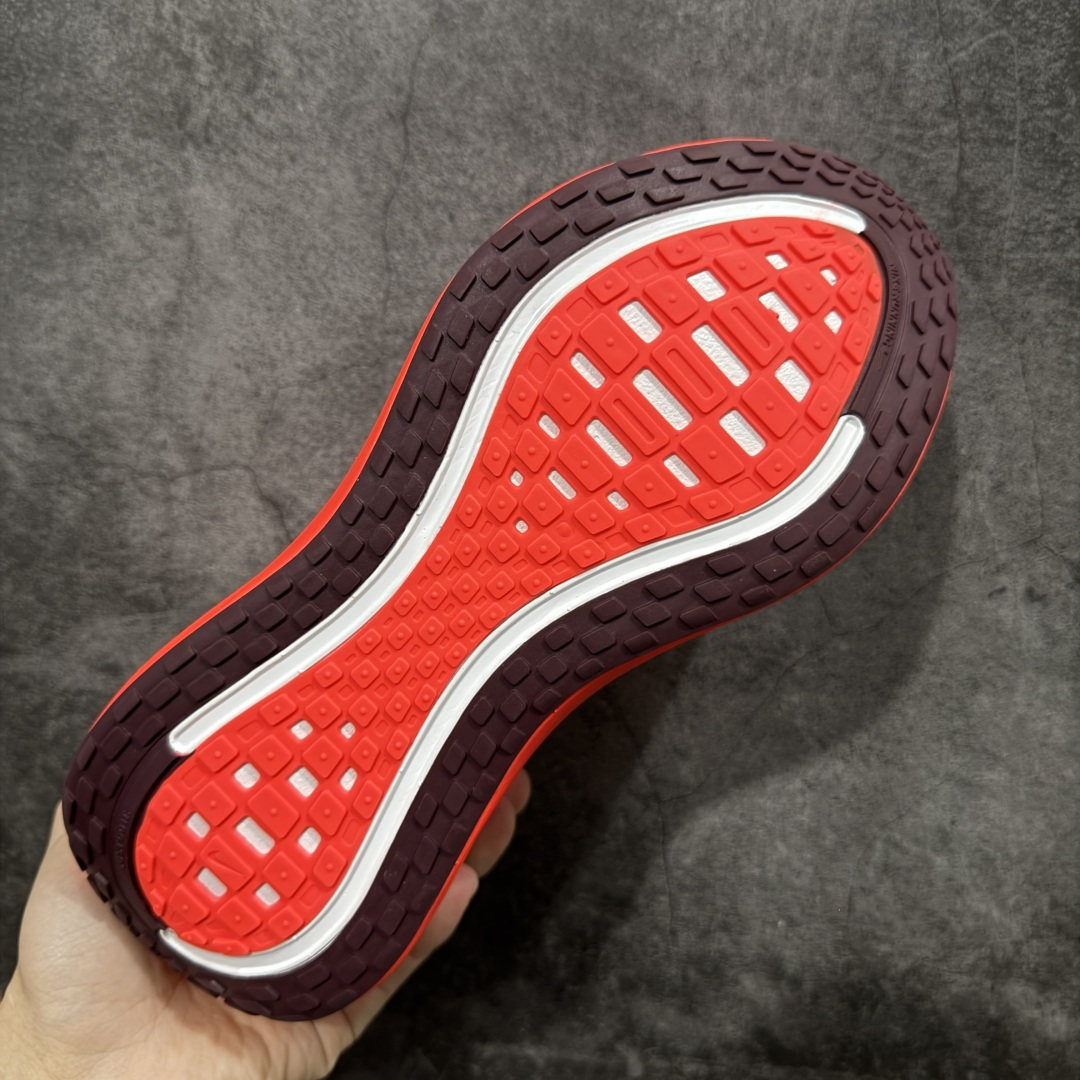 图片[9]-【XE纯原版】Nike Air Zoom Vomero Plus 全新科技运动跑鞋 HV8154-604    目前市场最强品质 原版购入开发 鞋面采用硅胶发泡立体印刷 临界ZOOM X泡棉超软弹大底 区别市场一体底 超高质检清洁度 一切材质配件均与原版一致 原楦原纸板开发 匹配原版98%以上 完美弧度版型 原厂鞋标 立体反光鞋盒标 鞋盒防撞海绵 高端玩家必推版本 高价零售必推版本 欢迎对比市面任意版本‼️ 这双鞋简直是时尚与科技的完美融合。 经典黑色鞋面，质感爆棚，搭配超亮眼的银色大勾子，瞬间成为街头焦点。不仅颜值在线，缓震性能更是一绝 不管是日常出街还是慢跑锻炼，都能给双脚极致舒适体验。  码数超全，39- 46 码任你选！别犹豫啦，穿上它，轻松走出潮流范，开启你的时尚运动新旅程！ 码段：36-46-选品中心