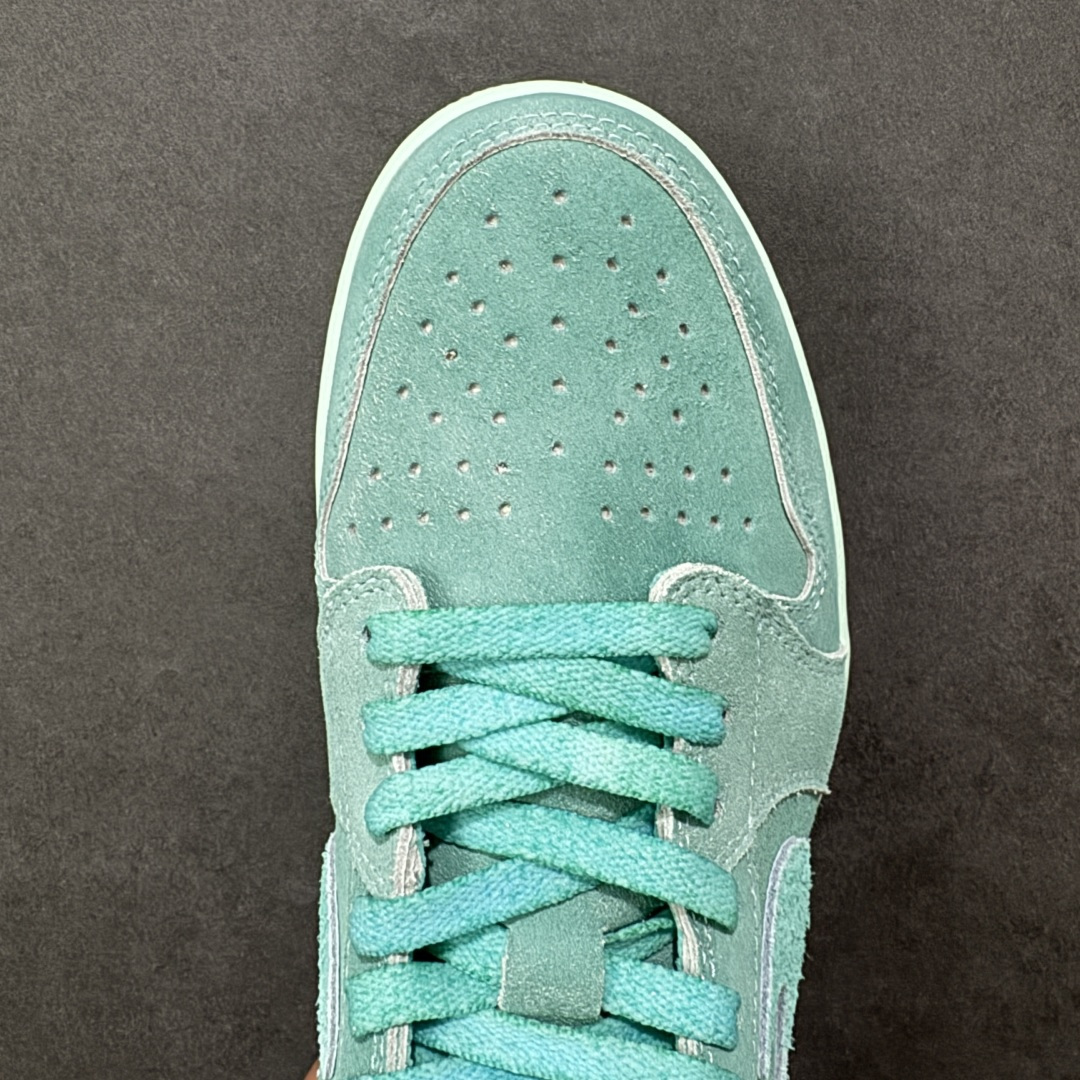 图片[8]-【H11版本】耐克Nike Air Jordan 1 AJ1经典复古经典低帮百搭文化篮球鞋 HQ8111-300 公司级真标半码制#原档案原数据开发版型#采用荔枝纹头层皮革鞋面材质#原厂立体填充鞋舌海绵#中底注胶孔及缜密中底拉帮工艺#原数据开发模具大底 尺码：35.5 36 36.5 37.5 38 38.5 39 40 40.5 41 42 42.5 43 44 44.5 45 46 47.5 编码：H11B270280-选品中心