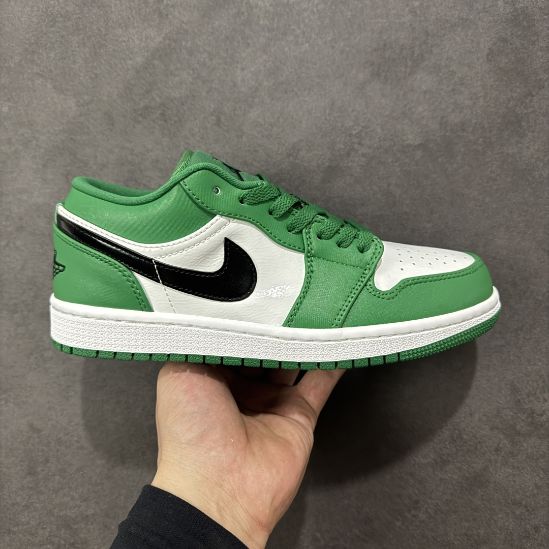 【H11版本】耐克Nike Air Jordan 1 AJ1经典复古经典低帮百搭文化篮球鞋 553558-301 公司级真标半码制#原档案原数据开发版型#采用荔枝纹头层皮革鞋面材质#原厂立体填充鞋舌海绵#中底注胶孔及缜密中底拉帮工艺#原数据开发模具大底 尺码：35.5 36 36.5 37.5 38 38.5 39 40 40.5 41 42 42.5 43 44 44.5 45 46 47.5 编码：H11B270280-选品中心