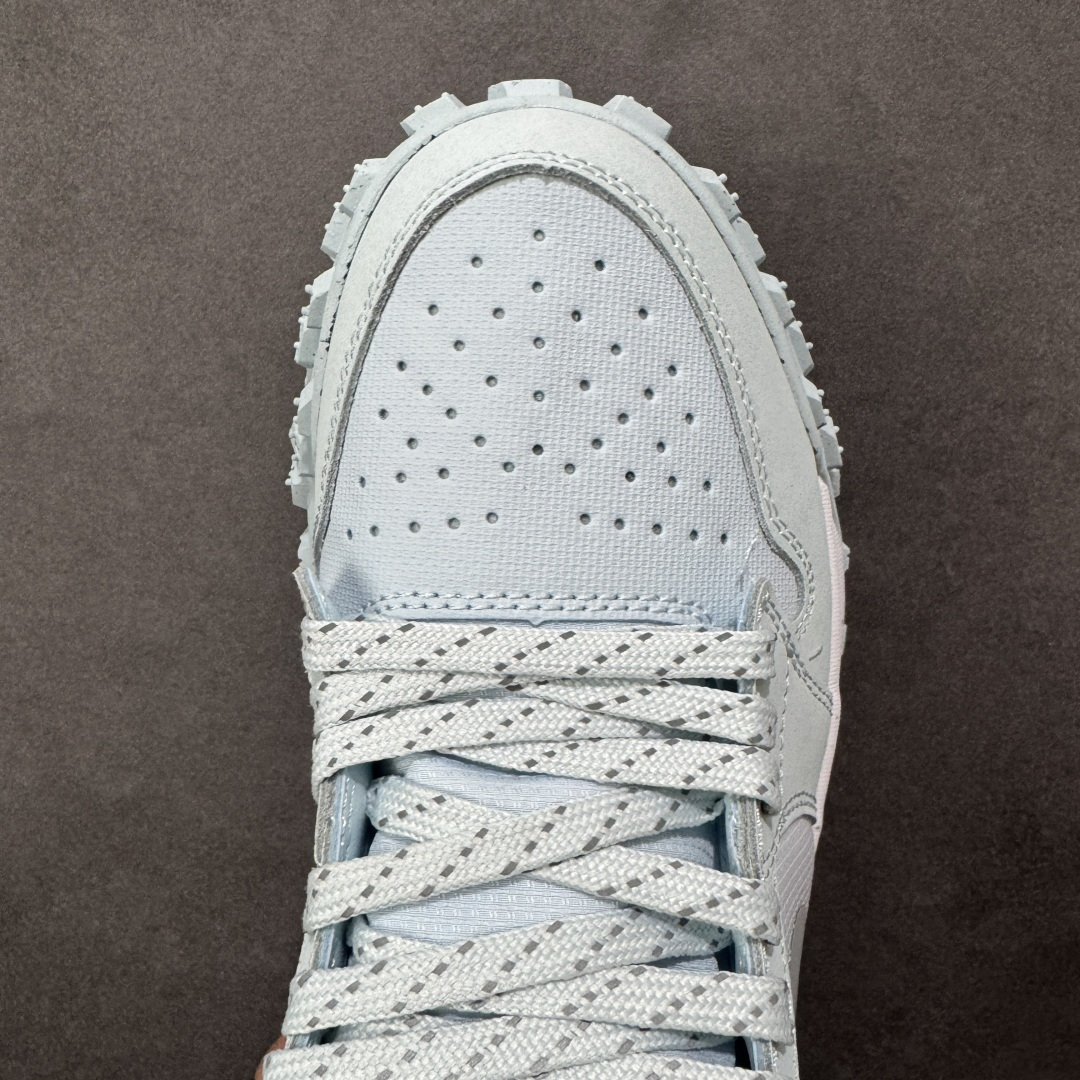 图片[8]-【公司级】Air Jordan 1 Low Element \”Gore-Tex\” AJ1 乔1 多功能户外休闲篮球鞋   #以 AJ1 Low 为蓝本，但是几乎彻底改造为专为户外设计的战靴，后跟拥有 GORE-TEX 标签加持，确保户外性能。  #鞋面追加更多橡胶保护，同时防水防尘。外底全部覆盖大橡胶鞋钉，带来更强的野外抓地力。 货号： FV4227-400  尺码：40 40.5 41 42 42.5 43 44 44.5 45-选品中心