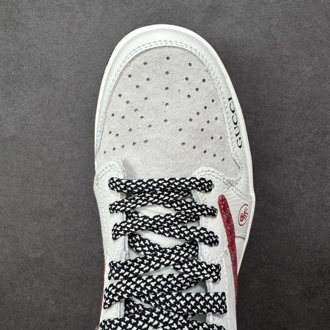 图片[8]-【定制版】Air Jordan Low AJ1 乔1马年限定款 高端定制 低帮复古篮球鞋 DZ5899-044  #定制鞋盒 大厂纯原品质出货 超高清洁度 皮料切割干净无任何毛边 细节完美   尺码：36 36.5 37.5 38 38.5 39 40 40.5 41 42 42.5 43 44 44.5 45 编码：HXSB330340-选品中心