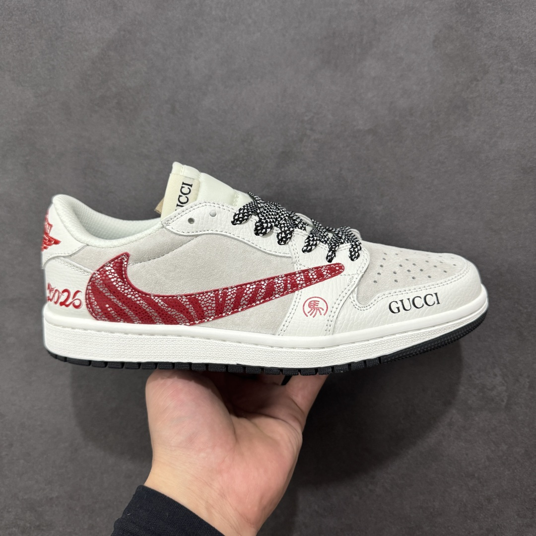 【定制版】Air Jordan Low AJ1 乔1马年限定款 高端定制 低帮复古篮球鞋 DZ5899-044  #定制鞋盒 大厂纯原品质出货 超高清洁度 皮料切割干净无任何毛边 细节完美   尺码：36 36.5 37.5 38 38.5 39 40 40.5 41 42 42.5 43 44 44.5 45 编码：HXSB330340-选品中心