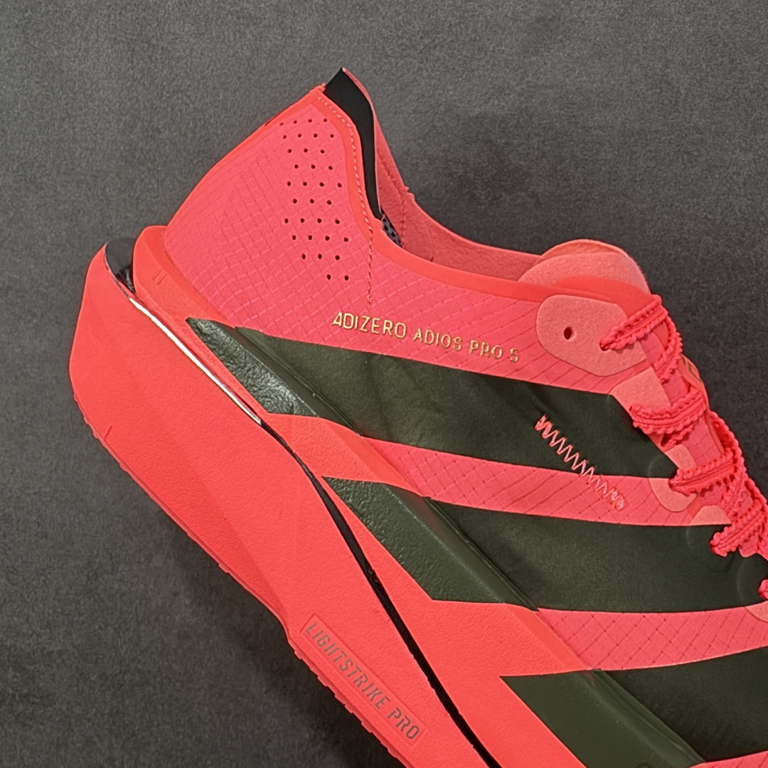 图片[6]-【TD版本】Adidas ADIZERO ADIOS 5 M 马拉松竞速专业跑鞋 CELERMESH针织网面非常轻薄 纤维间的缝隙很大 可以保证跑步时的透气、排汗效果 鞋舌直接与两侧的内衬和鞋底连接在一起 在跑步过程中不会被鞋舌的左右移动所困扰 在标准鞋带孔的基础上再拓宽一组鞋带孔 适合不同脚型的需求 突破性 EnergyRods 技术，有助于跑者实现更好的成绩 中底独特的LIGHTSTRIKE PRO泡棉材质 微弹感觉在跑步过程中给予了良好的支撑体验 对于顶级精英和高水平进阶跑者来说 ADIOS PRO是一双值得信赖的竞速比赛用鞋 货号：K18294 尺码：36 36²/₃ 37¹/₃ 38 38²/₃ 39¹/₃ 40 40²/₃ 41¹/₃ 42 42²/₃ 43¹/₃ 44 44²/₃ 45¹/₃ 编码：XSB250260-选品中心