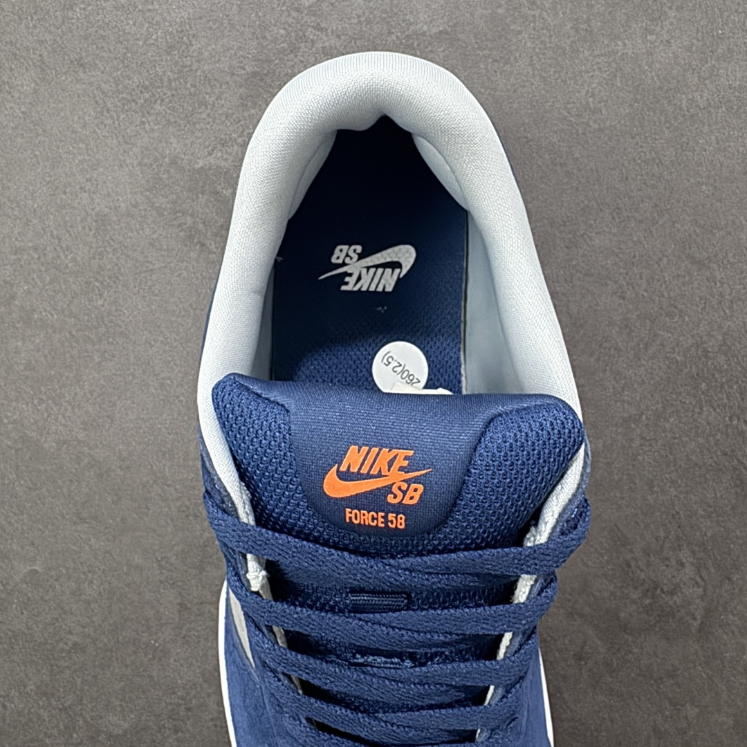 图片[7]-【公司级】Nike SB Force 58 是一款结合了经典篮球元素与滑板功能的鞋款。鞋身采用帆布、麂皮与冲孔细节，致敬传统篮球风格，呈现出复古又时尚的外观。加厚鞋舌设计提升穿着舒适度，内侧弹性衬布提供稳固贴合感，即使鞋带松脱也能保持鞋子贴合脚型。全新杯式外底设计兼顾耐久性与灵活性，减少磨合时间，提升滑板体验。鞋底Tri-Star纹理提供出色的抓地力和灵敏脚感。 货号：CZ2959-403 尺码：36 36.5 37.5 38 38.5 39 40 40.5 41 42 42.5 43 44 45 编码：XSB220230-选品中心