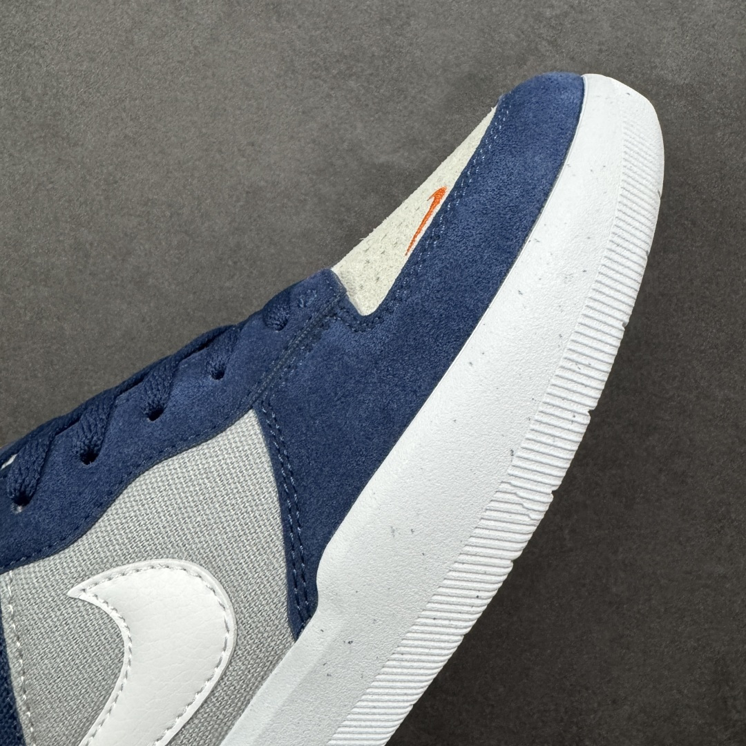 图片[5]-【公司级】Nike SB Force 58 是一款结合了经典篮球元素与滑板功能的鞋款。鞋身采用帆布、麂皮与冲孔细节，致敬传统篮球风格，呈现出复古又时尚的外观。加厚鞋舌设计提升穿着舒适度，内侧弹性衬布提供稳固贴合感，即使鞋带松脱也能保持鞋子贴合脚型。全新杯式外底设计兼顾耐久性与灵活性，减少磨合时间，提升滑板体验。鞋底Tri-Star纹理提供出色的抓地力和灵敏脚感。 货号：CZ2959-403 尺码：36 36.5 37.5 38 38.5 39 40 40.5 41 42 42.5 43 44 45 编码：XSB220230-选品中心