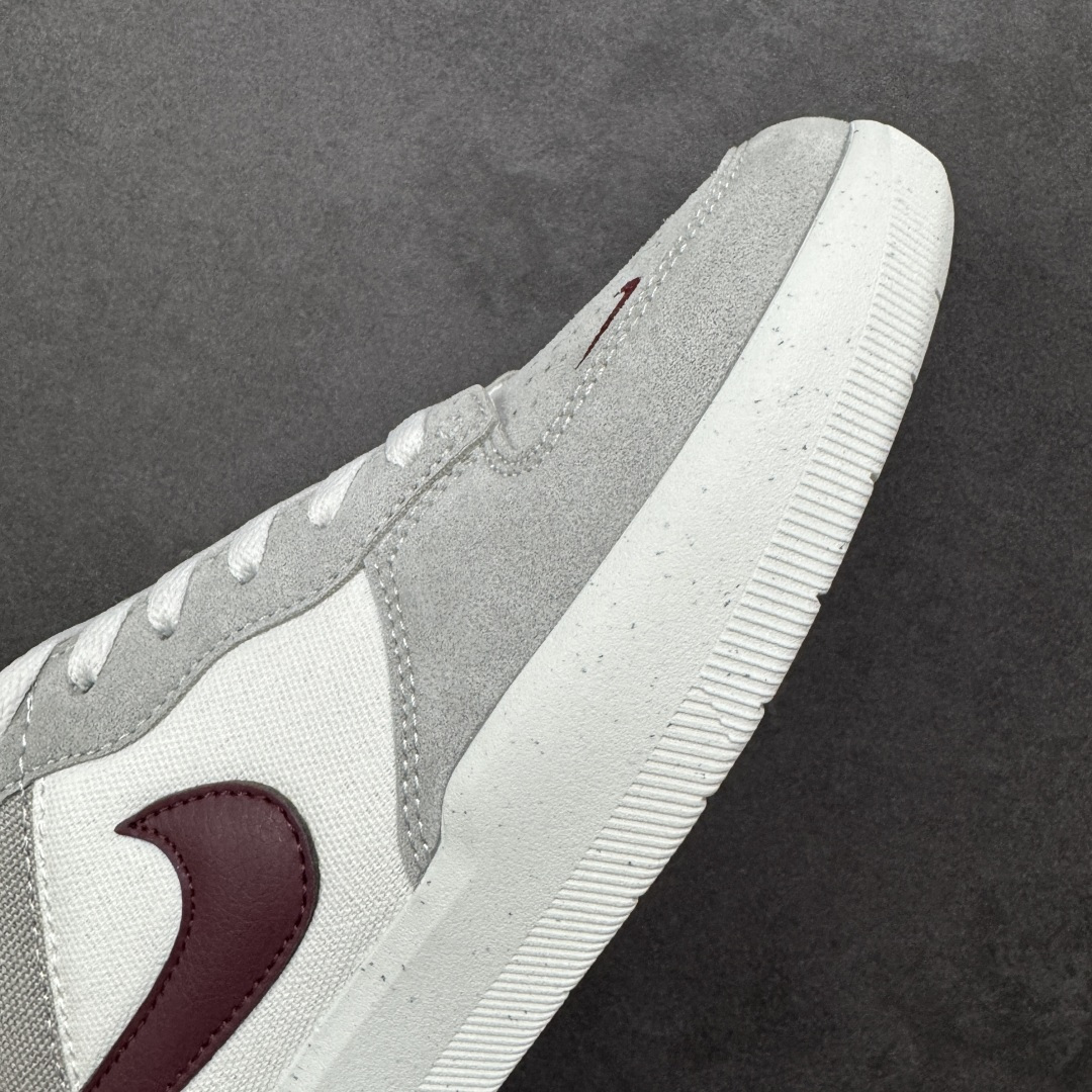 图片[5]-【公司级】Nike SB Force 58 是一款结合了经典篮球元素与滑板功能的鞋款。鞋身采用帆布、麂皮与冲孔细节，致敬传统篮球风格，呈现出复古又时尚的外观。加厚鞋舌设计提升穿着舒适度，内侧弹性衬布提供稳固贴合感，即使鞋带松脱也能保持鞋子贴合脚型。全新杯式外底设计兼顾耐久性与灵活性，减少磨合时间，提升滑板体验。鞋底Tri-Star纹理提供出色的抓地力和灵敏脚感。 货号：FQ7637-001 尺码：36 36.5 37.5 38 38.5 39 40 40.5 41 42 42.5 43 44 45 编码：XSB220230-选品中心