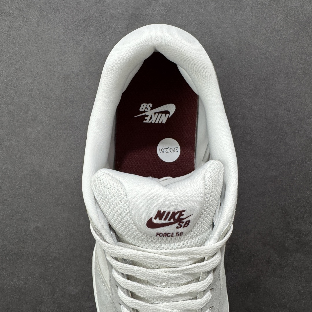 图片[7]-【公司级】Nike SB Force 58 是一款结合了经典篮球元素与滑板功能的鞋款。鞋身采用帆布、麂皮与冲孔细节，致敬传统篮球风格，呈现出复古又时尚的外观。加厚鞋舌设计提升穿着舒适度，内侧弹性衬布提供稳固贴合感，即使鞋带松脱也能保持鞋子贴合脚型。全新杯式外底设计兼顾耐久性与灵活性，减少磨合时间，提升滑板体验。鞋底Tri-Star纹理提供出色的抓地力和灵敏脚感。 货号：FQ7637-001 尺码：36 36.5 37.5 38 38.5 39 40 40.5 41 42 42.5 43 44 45 编码：XSB220230-选品中心