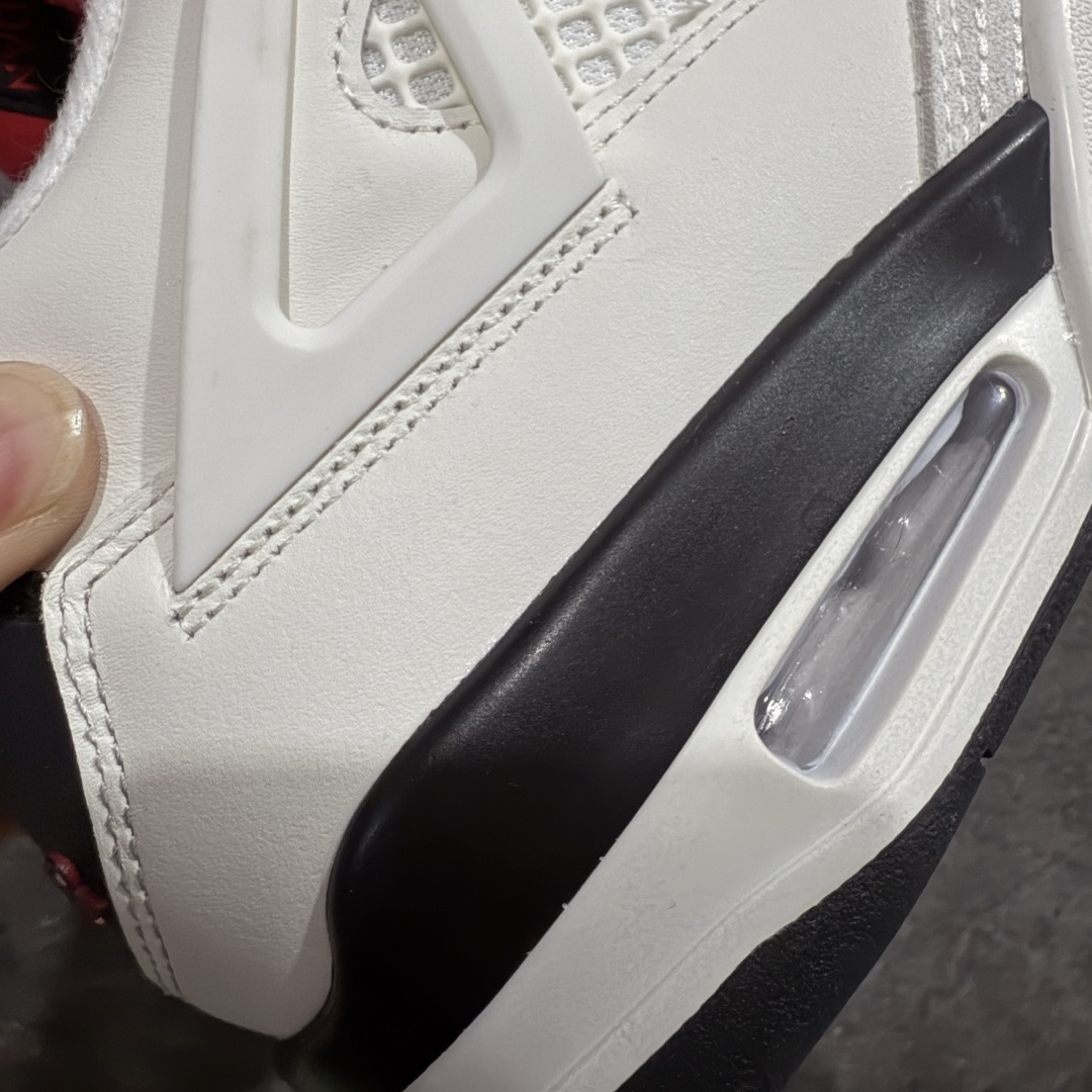 图片[3]-【纯原KZ版】Air Jordan AJ4 “Flight Club”Sail/Black-University Red 飞行俱乐部 IM4002-100 纯原大厂出品 全新品质 原楦原纸板同源开发 完美呈现乔4的版型 内侧正确双色网格 还原细节 正确气垫颜色 正确网格工艺 正确拉帮工艺 全鞋原装材料制作 原档案原模具打造 尺码：36-48.5-选品中心