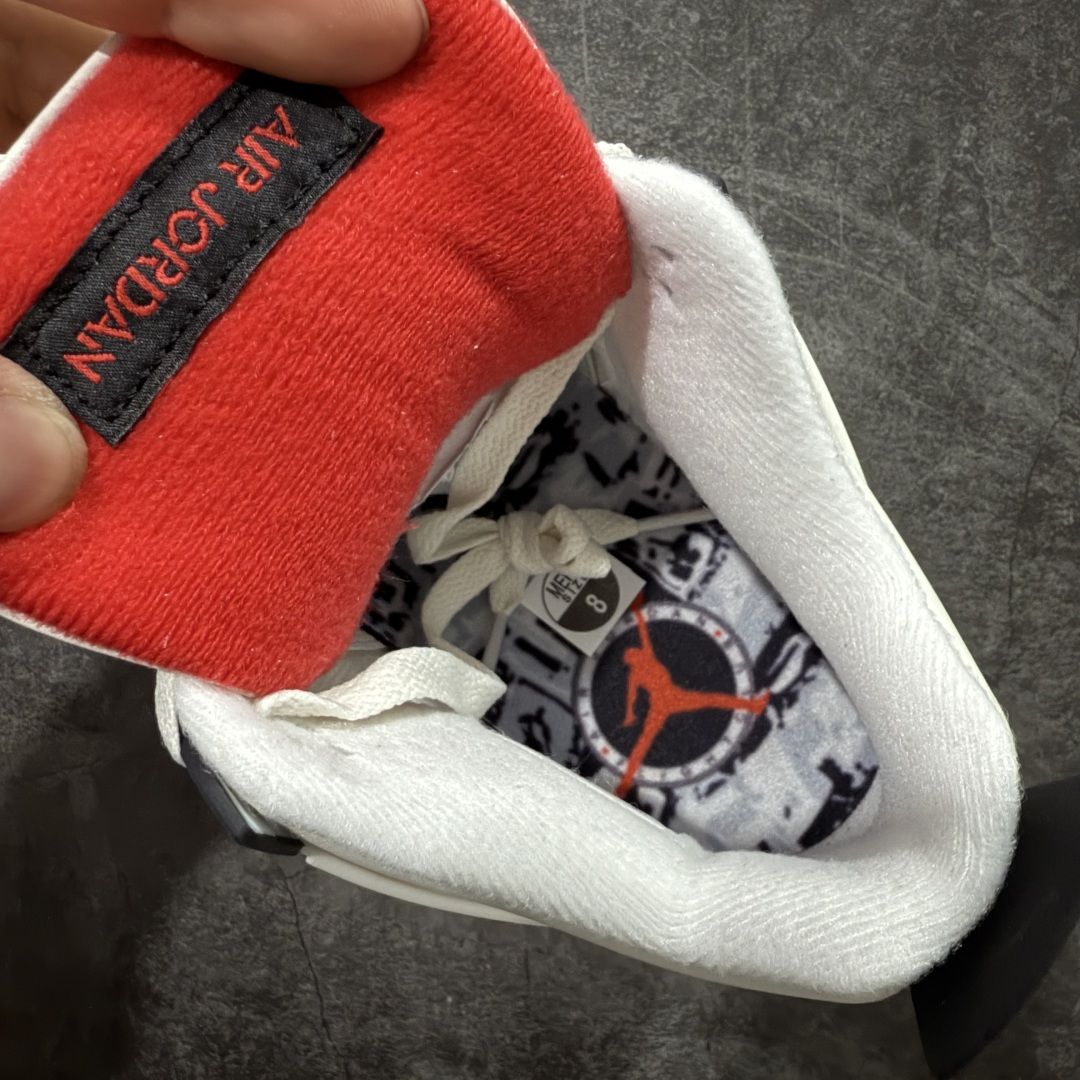 图片[7]-【纯原KZ版】Air Jordan AJ4 “Flight Club”Sail/Black-University Red 飞行俱乐部 IM4002-100 纯原大厂出品 全新品质 原楦原纸板同源开发 完美呈现乔4的版型 内侧正确双色网格 还原细节 正确气垫颜色 正确网格工艺 正确拉帮工艺 全鞋原装材料制作 原档案原模具打造 尺码：36-48.5-选品中心