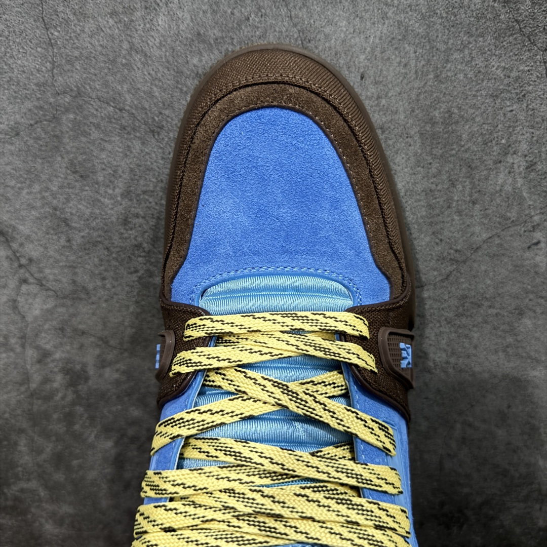 图片[5]-【YS纯原顶级版】顶级莞产 LOUIS VUITTON 路易威登 LV Trainer 牛皮革 拼接棕蓝色 ✦ 原楦原纸版开模，鞋型立体饱满 ✦ 零毛边、零溢胶、零线头瑕疵 ✦ 细节与原版一致 区分市面通货 ✦ 多层叠片＋电脑针车，针距密度一致 ✦ Monogram浮雕＋3D高频压纹 ✦ 多密度发泡中底：支撑回弹媲美专柜 ✦ 原装橡胶大底：含胶量高、纹路深、双拼接零偏差 ✦ ZP级原装包装：专柜款鞋盒＋防尘袋＋说明书 尺码：39-45-选品中心