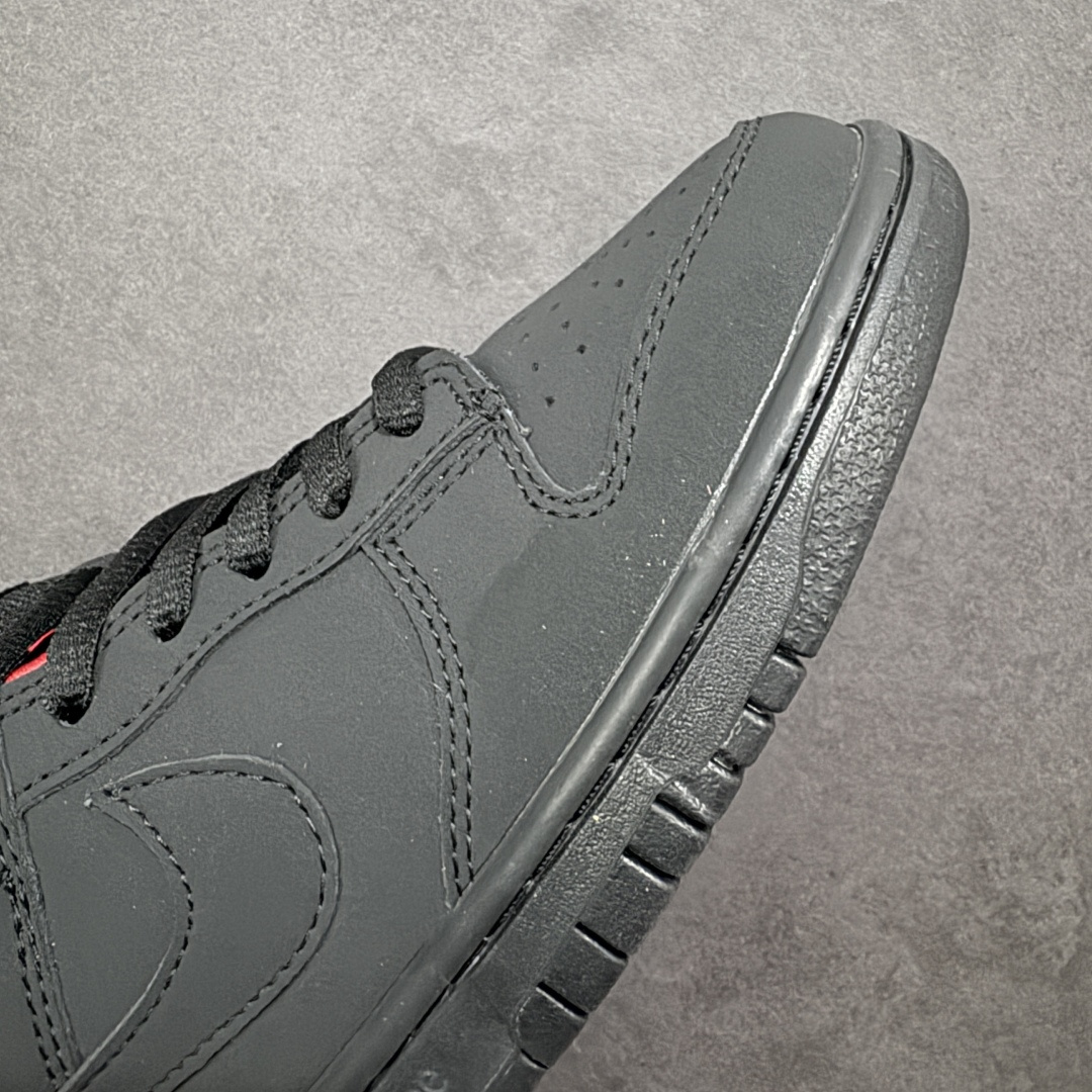 图片[5]-【公司级】NIKE DUNK LOW 扣篮系列 耐克 复古低帮休闲运动滑板板鞋 采用脚感柔软舒适ZoomAir气垫 有效吸收滑板等极限运动在落地时带来的冲击力 为街头运动者们提供更好的保护 货号：HQ8487-001  尺码：36 36.5 37.5 38 38.5 39 40 40.5 41 42 42.5 43 44 45 46 编码：FSB250260-选品中心