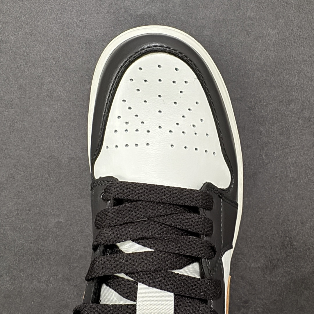 图片[8]-【H11版本】耐克Nike Air Jordan 1 AJ1经典复古经典低帮百搭文化篮球鞋 DC0774-200 公司级真标半码制#原档案原数据开发版型#采用荔枝纹头层皮革鞋面材质#原厂立体填充鞋舌海绵#中底注胶孔及缜密中底拉帮工艺#原数据开发模具大底 尺码：35.5 36 36.5 37.5 38 38.5 39 40 40.5 41 42 42.5 43 44 44.5 45 46 47.5 编码：H11B270280-选品中心