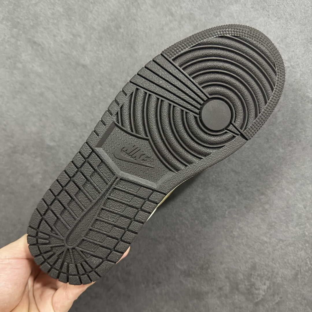 图片[9]-【H11版本】耐克Nike Air Jordan 1 AJ1经典复古经典低帮百搭文化篮球鞋 DC0774-200 公司级真标半码制#原档案原数据开发版型#采用荔枝纹头层皮革鞋面材质#原厂立体填充鞋舌海绵#中底注胶孔及缜密中底拉帮工艺#原数据开发模具大底 尺码：35.5 36 36.5 37.5 38 38.5 39 40 40.5 41 42 42.5 43 44 44.5 45 46 47.5 编码：H11B270280-选品中心