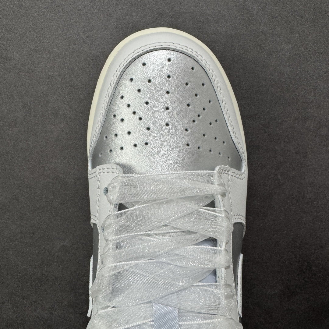 图片[8]-【YC版本】Nike Dunk Low Retro ‘DIY高端定制’耐克 低帮休闲运动板鞋 原装头层材料 用料绝不含糊 独家版型蒸餾加工帶來的是更好的视觉和脚感体验 清洁度 电绣工艺 皮料切割干净无任何毛边 细节完美（配件20） 货号：IB7311-001 尺码：35.5-42带半码 编码：HXSB250260-选品中心