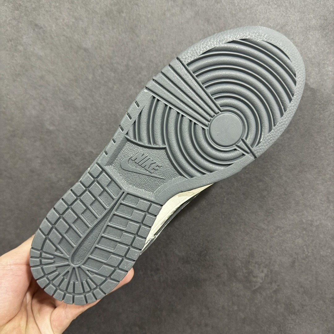 高端定制Nike SB Dunk Low “巴黎世家联名------白灰印花” 高端定制 低帮休闲板鞋 