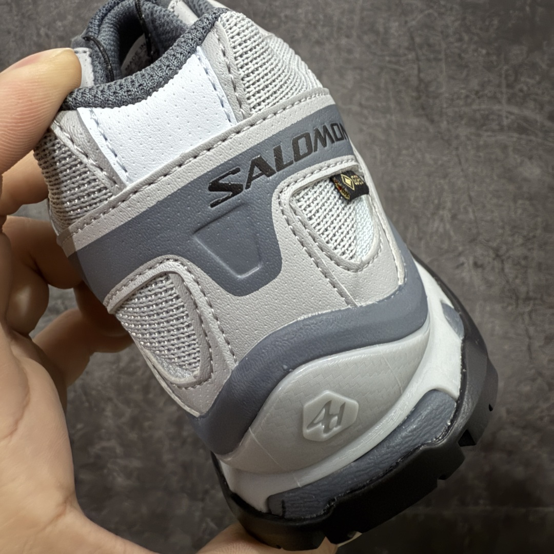 图片[2]-【巅峰升级版】Salomon XT-QUEST ADV 萨洛蒙情侣款户外机能鞋 灰绿色 491276 全新工厂出品 升级品质 全鞋改进为原厂一致材料打造 全新修长鞋型 版型正 全新玻璃冲刀 清洁度提升 中底带数字钢印 网面与鞋头材料校对一致无色差 鞋盒同步原版牛皮纸鞋盒 鞋头处添加☯️太极标 细节多次修改校正 坚持同步原版无差别 终端优势供应 尺码：36 36.5 37.5 38 38.5 39 40 40.5 41 42 42.5 43 44 44.5 45-选品中心