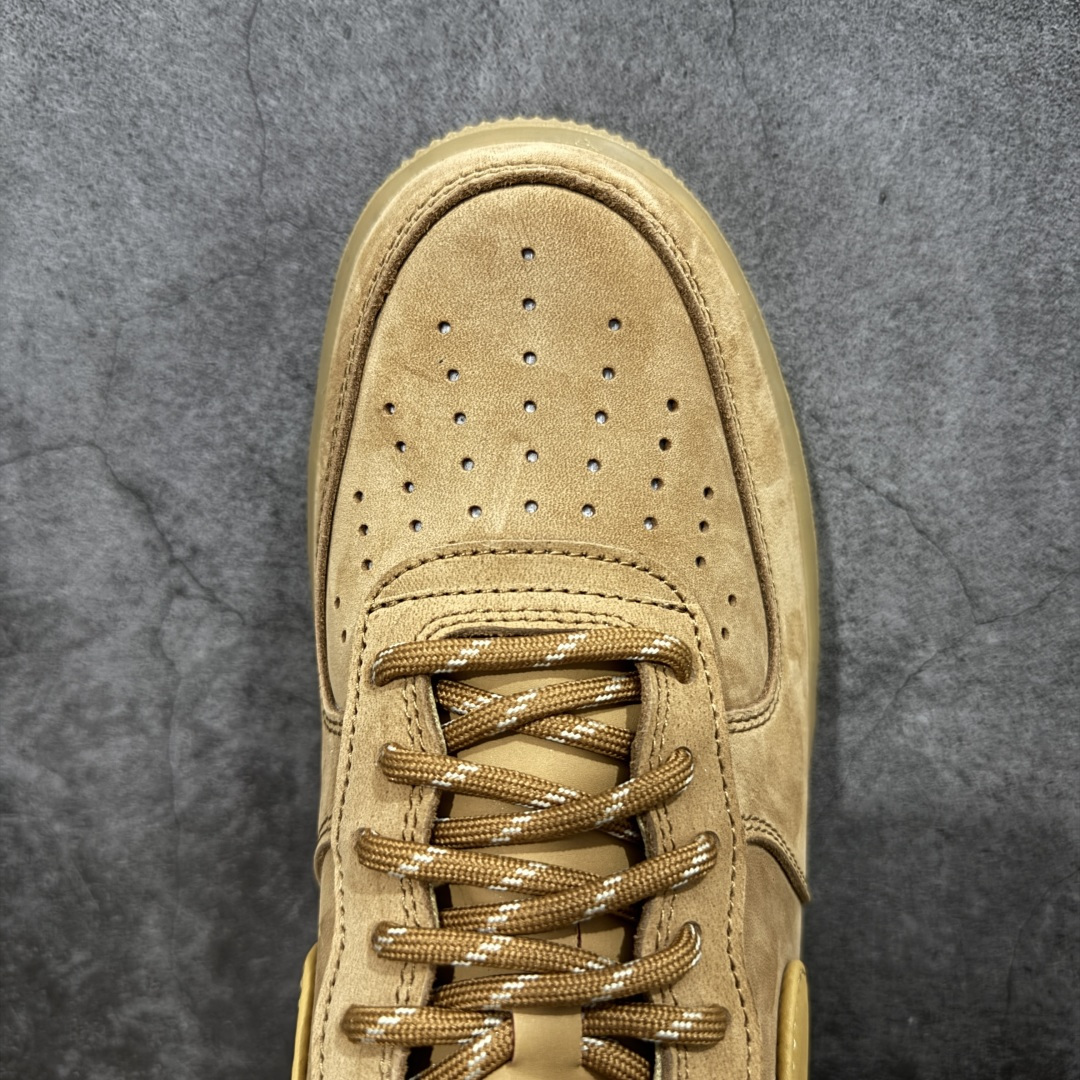 图片[5]-【XE纯原版】NK Air Force 1 Low 07 LV8 \”Wheat Flax\” 空军一号低帮 小麦色 CJ9179-200 全鞋原厂麂皮鞋面打造 原楦头原纸板 纯正空军版型 全掌内置蜂窝气垫 原盒配件 原厂中底钢印、拉帮完美 尺码：36 36.5 37.5 38 38.5 39 40 40.5 41 42 42.5 43 44 44.5 45 46-选品中心