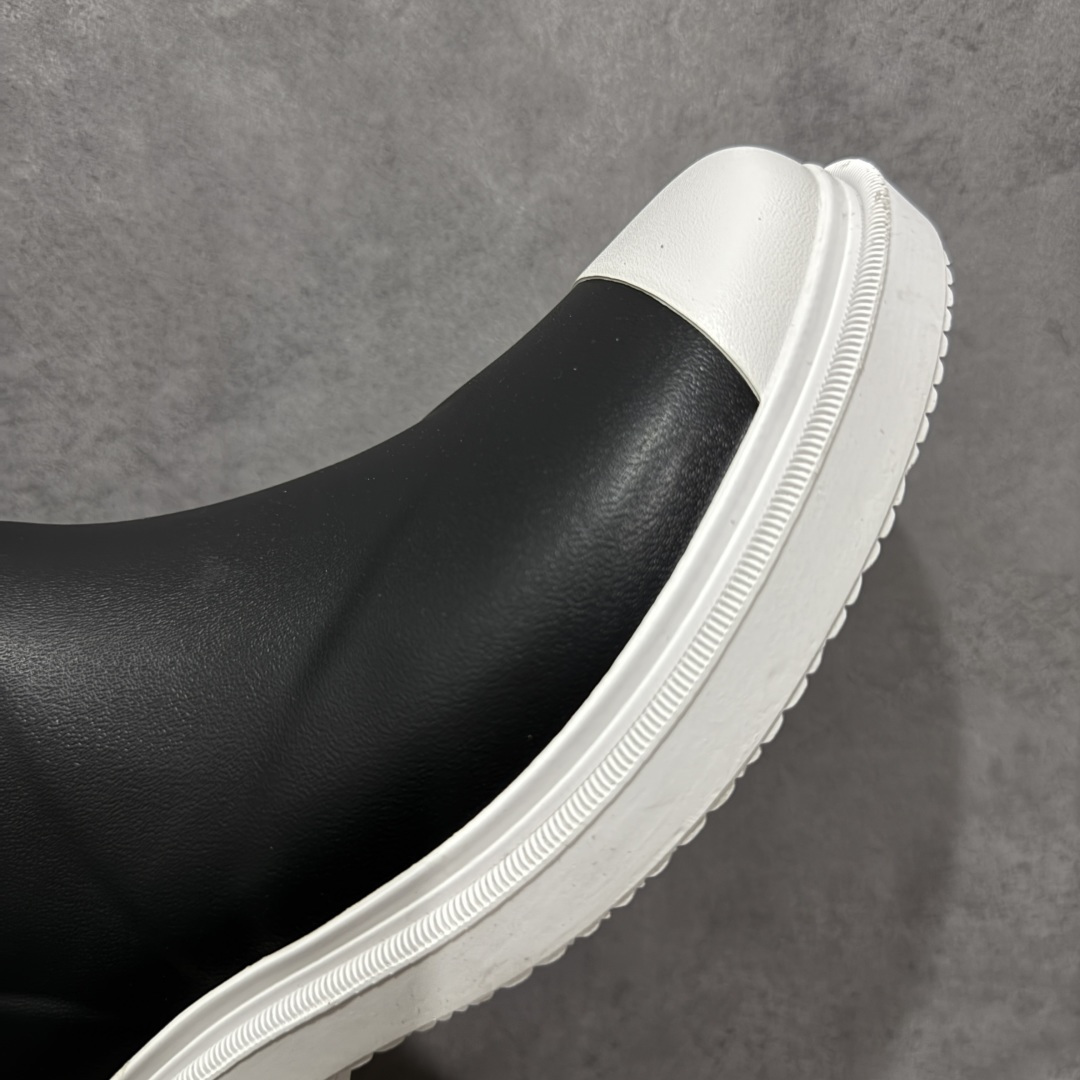 图片[6]-【广东纯原版】Chanel 香奈儿爆款雨靴 全新升级无缝接版本 太好看了，设计风格洋气时尚百搭、超显腿瘦，日常穿搭特时髦 搭什么都不会错 本季必买！谁穿谁美 材料非常有质感很高级！脚感超级柔软舒适 – MATERIAL 🙆TPU#材质 尺码：35-40-选品中心