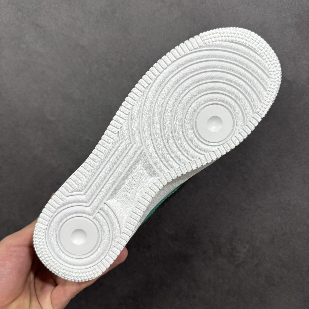 图片[9]-【定制版】NIke Air Force 1 \’07 Low “十二生肖”空军一号 低帮 运动鞋 休闲鞋 折边针车 工艺难度大 原楦头原纸板 原装鞋盒 定制五金配件 内置全掌气垫 原厂鞋底 货号：CW2288-111 尺码：36 36.5 37.5 38 38.5 39 40 40.5 41 42 42.5 43 44 44.5 45 编码：HXSB250260-选品中心