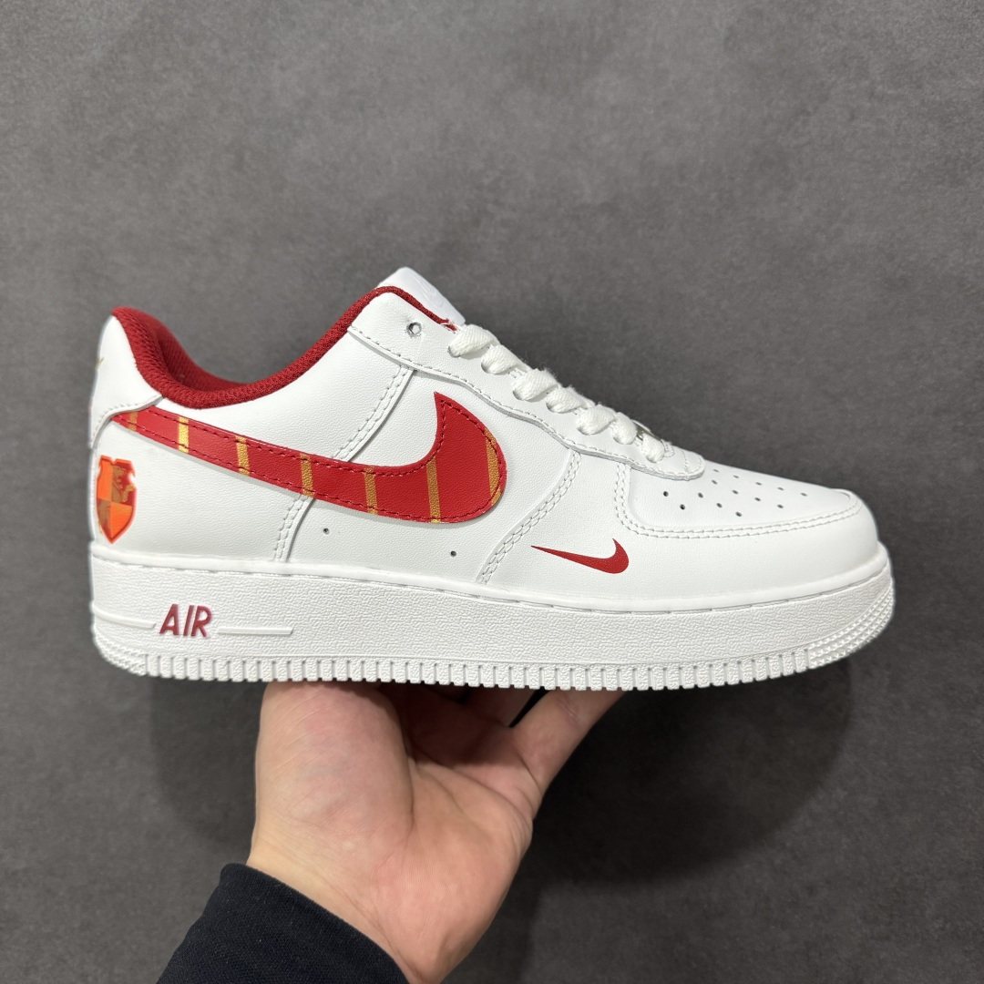 【定制版】NIke Air Force 1 \'07 Low “十二生肖”空军一号 低帮 运动鞋 休闲鞋 折边针车 工艺难度大 原楦头原纸板 原装鞋盒 定制五金配件 内置全掌气垫 原厂鞋底 货号：CW2288-111 尺码：36 36.5 37.5 38 38.5 39 40 40.5 41 42 42.5 43 44 44.5 45 编码：HXSB250260-选品中心