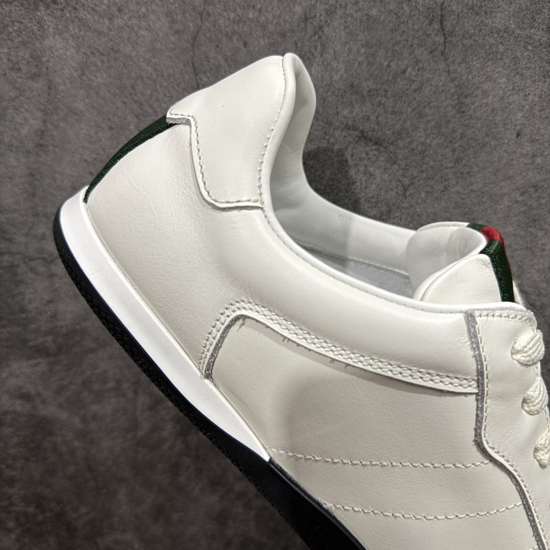 图片[7]-【莞产礼盒版】Gucci ss25 new arrival 情侣款gucci Shift系列全新上市 轻盈设计焕新诠释运动风尚。利落廓形更添自在本色， 行动间彰显精致质感。织带细节宛如一道延绵不绝的饰 带贯穿于整个设计，侧边缝线细节增添点睛之笔~ 水洗效果牛皮鞋面双色Tpu大底 尺码：36-45-选品中心