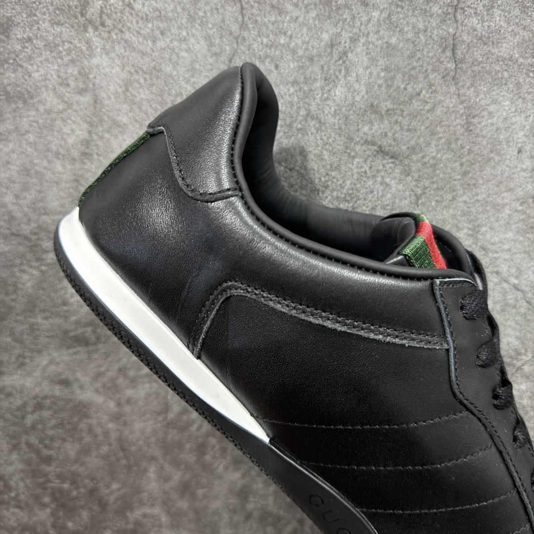 图片[7]-【莞产礼盒版】Gucci ss25 new arrival 情侣款gucci Shift系列全新上市 轻盈设计焕新诠释运动风尚。利落廓形更添自在本色， 行动间彰显精致质感。织带细节宛如一道延绵不绝的饰 带贯穿于整个设计，侧边缝线细节增添点睛之笔~ 水洗效果牛皮鞋面双色Tpu大底 尺码：36-45-选品中心