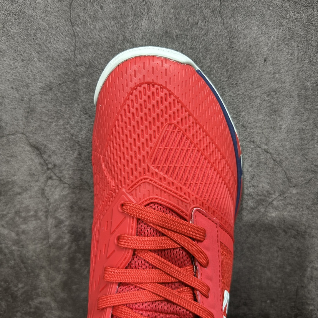 图片[5]-【纯原版】YONEX尤尼克斯 舒适 防滑耐磨 低帮 网球鞋 男女同款 平台充正版 细节材料一比一 真正好品质 可支持实战穿搭 尤尼克斯 （YONEX）成立时间1946年，总部地点是日本东京，是世界著名的羽毛球品牌。为了尽量满足不同使用需求，尤尼克斯研发了大量的型号的羽毛球用品。作为世界知名的羽拍专业制造商，尤尼克斯完全体现日本工艺的精益求精，羽拍牢牢占据世界第一的地位，同时网球拍也得到许多知名球星的喜爱 尺码：36 37.5 38 39.5 40 40.5 41 42 43 44 44.5 45-选品中心