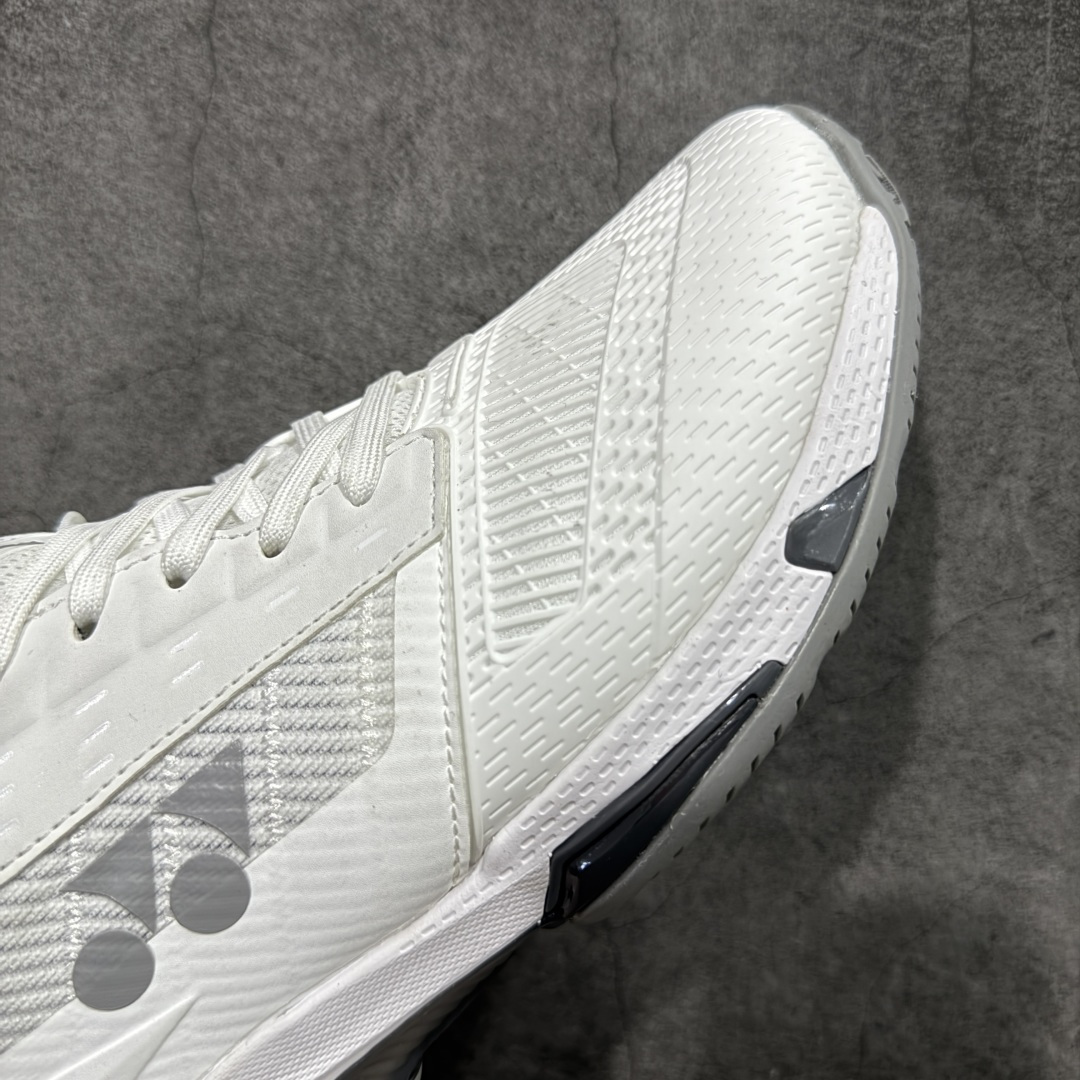 图片[6]-【纯原版】YONEX尤尼克斯 舒适 防滑耐磨 低帮 网球鞋 男女同款 平台充正版 细节材料一比一 真正好品质 可支持实战穿搭 尤尼克斯 （YONEX）成立时间1946年，总部地点是日本东京，是世界著名的羽毛球品牌。为了尽量满足不同使用需求，尤尼克斯研发了大量的型号的羽毛球用品。作为世界知名的羽拍专业制造商，尤尼克斯完全体现日本工艺的精益求精，羽拍牢牢占据世界第一的地位，同时网球拍也得到许多知名球星的喜爱 尺码：36 37.5 38 39.5 40 40.5 41 42 43 44 44.5 45-选品中心