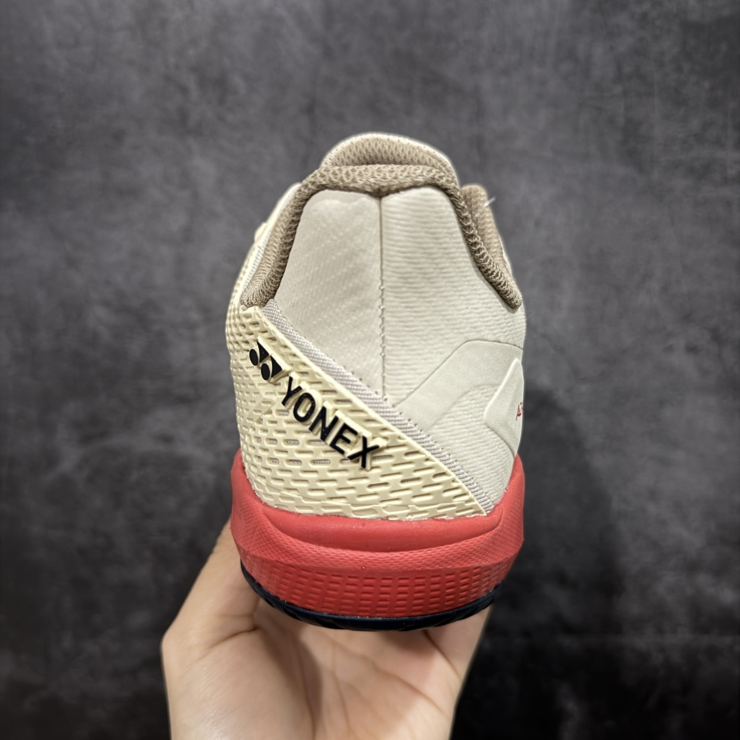 图片[4]-【纯原版】YONEX尤尼克斯 舒适 防滑耐磨 低帮 网球鞋 男女同款 平台充正版 细节材料一比一 真正好品质 可支持实战穿搭 尤尼克斯 （YONEX）成立时间1946年，总部地点是日本东京，是世界著名的羽毛球品牌。为了尽量满足不同使用需求，尤尼克斯研发了大量的型号的羽毛球用品。作为世界知名的羽拍专业制造商，尤尼克斯完全体现日本工艺的精益求精，羽拍牢牢占据世界第一的地位，同时网球拍也得到许多知名球星的喜爱 尺码：36 37.5 38 39.5 40 40.5 41 42 43 44 44.5 45-选品中心