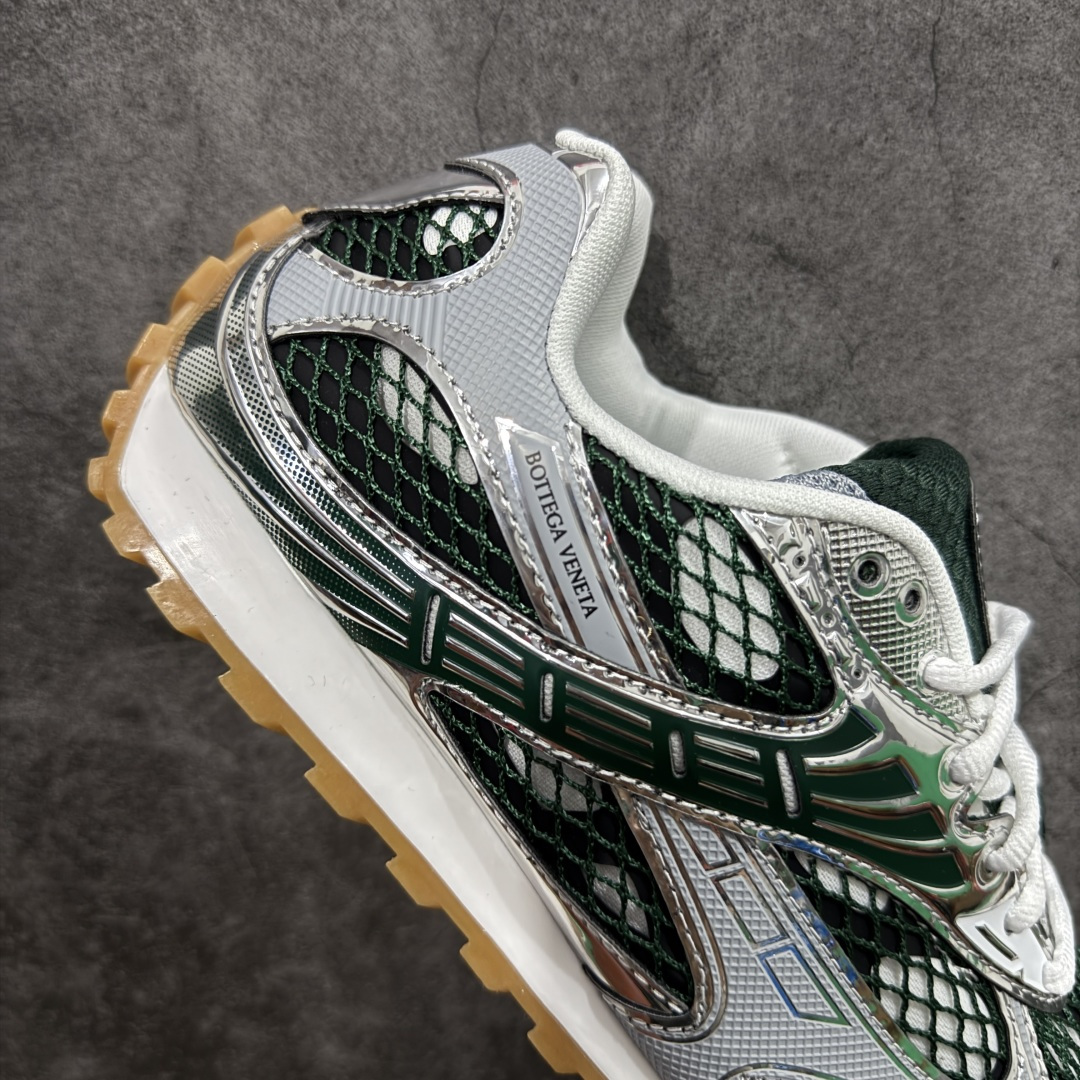 图片[7]-【纯原S版】BOTTEGA VENETA Orbit Runner BV葆蝶家时尚休闲王一博同款老爹鞋运动鞋 原版开发 一比一打造 相似度百分之99以上 市场一梯队级别品质 区别市场任何标文顶级品质版本 采用轻质科技网布面料 搭配几何图案设计橡胶外底 王炸系列 高版本 认准套包工艺 实际增高很多哦 还是一样显腿细非常nice 耐玩耐造 对标对版 套包鞋工艺 认准高版本 大底选用拼色TPU大底 配置原版包装 尺码：36 37 38 39 40 41 42 43 44 45 46 47-选品中心
